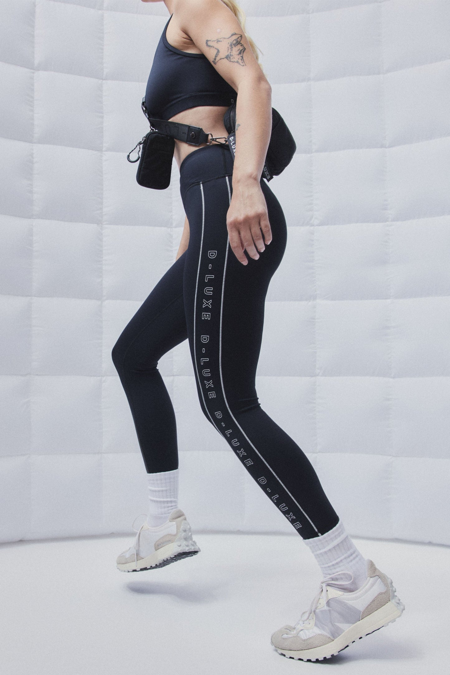 D-Luxe Wrap Waist Logo Legging
