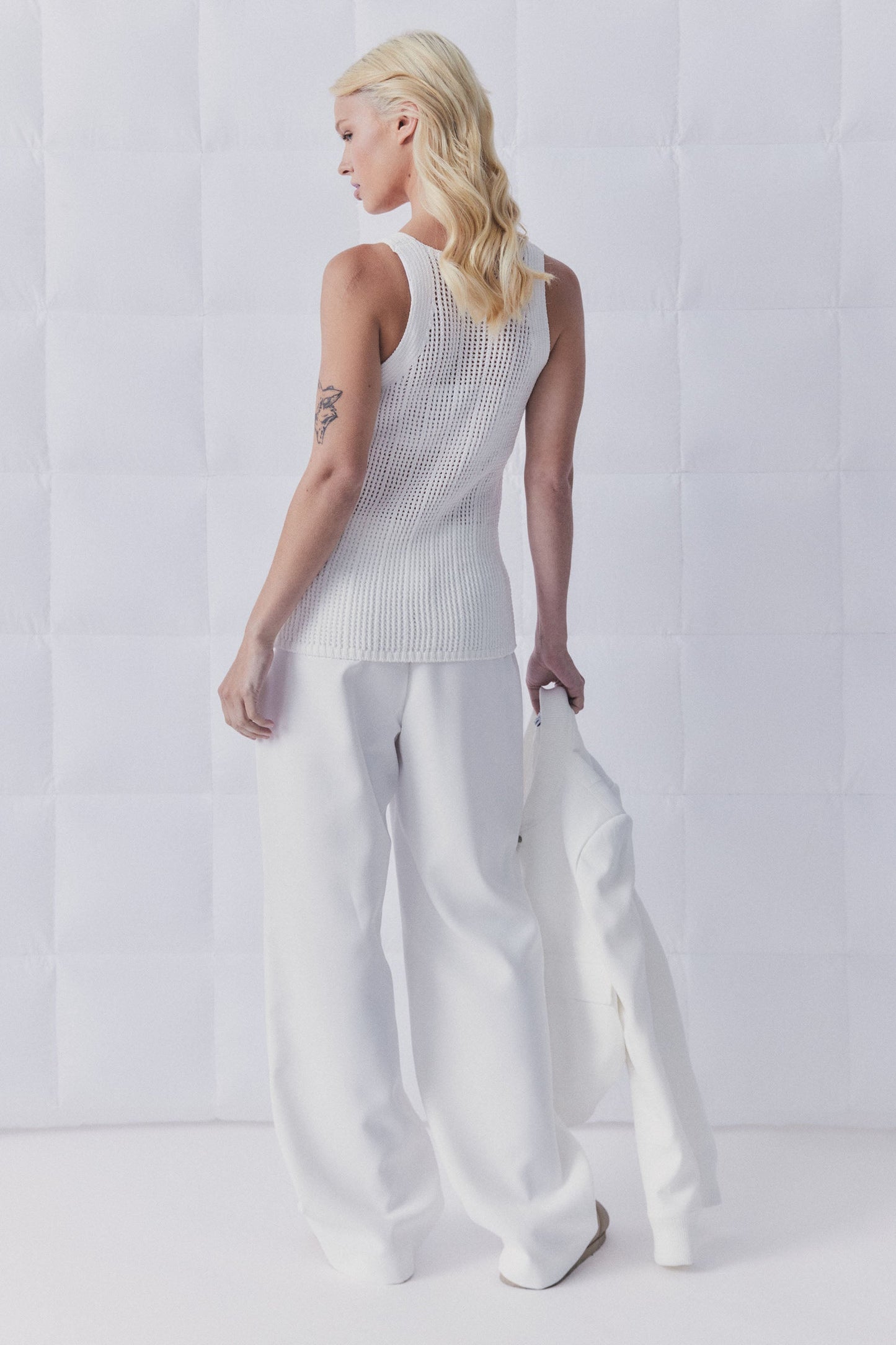 D-Luxe High Neck Knit Tank
