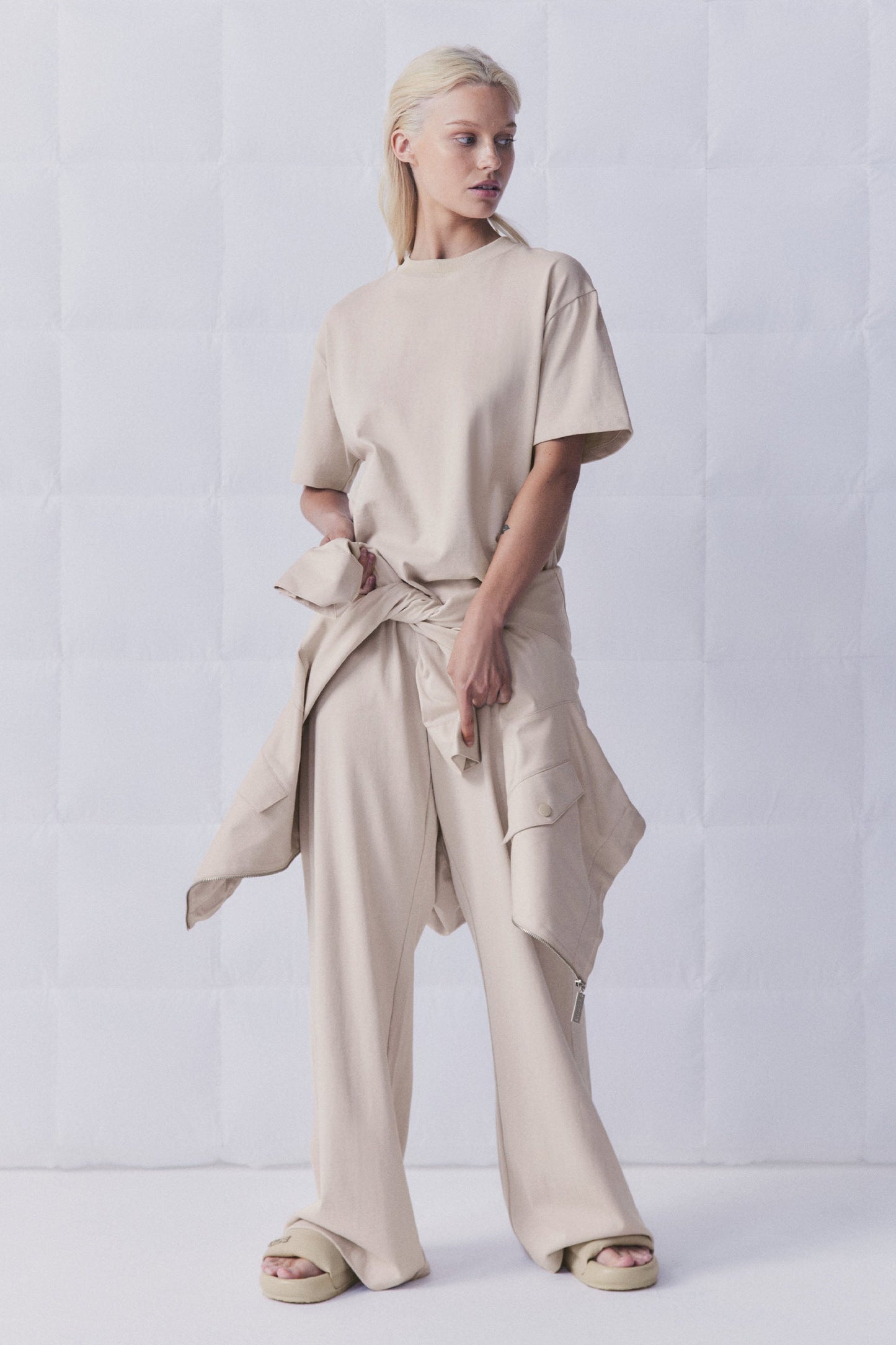 D-Luxe Wide Leg Jogger