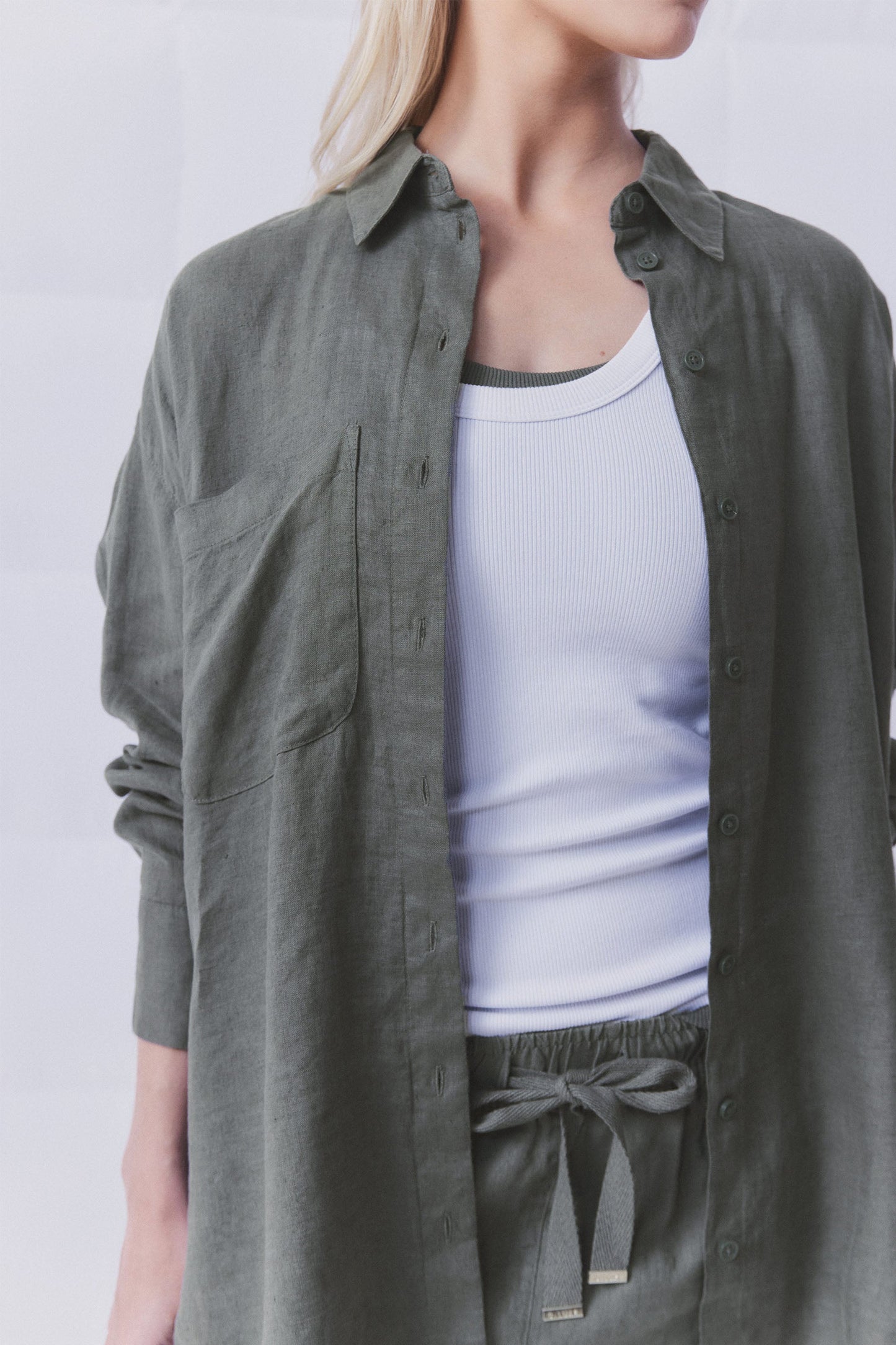 D-Luxe Linen Shirt