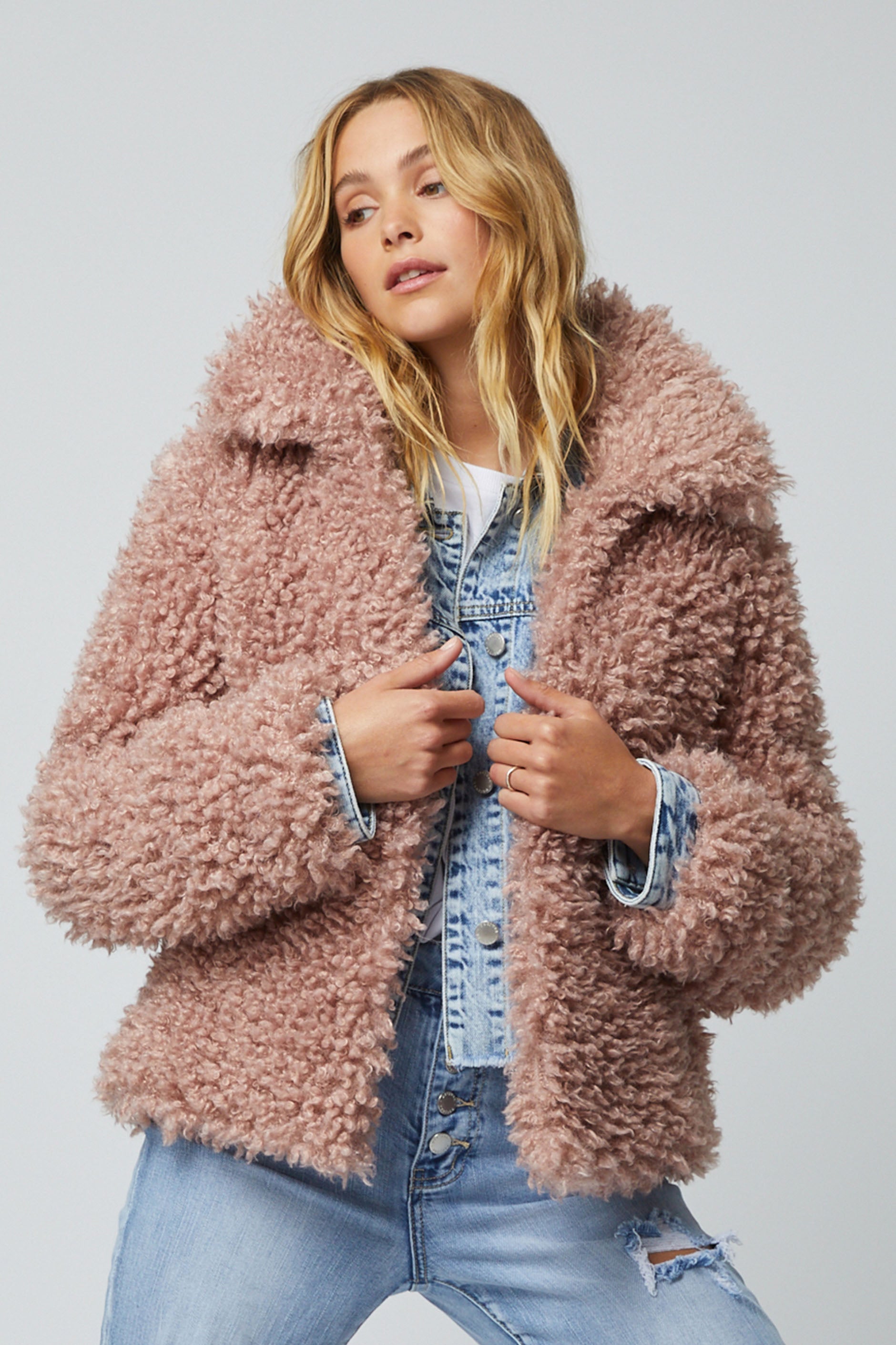 DECJUBA Harley Faux Fur Jacket Size M New with tags RRP