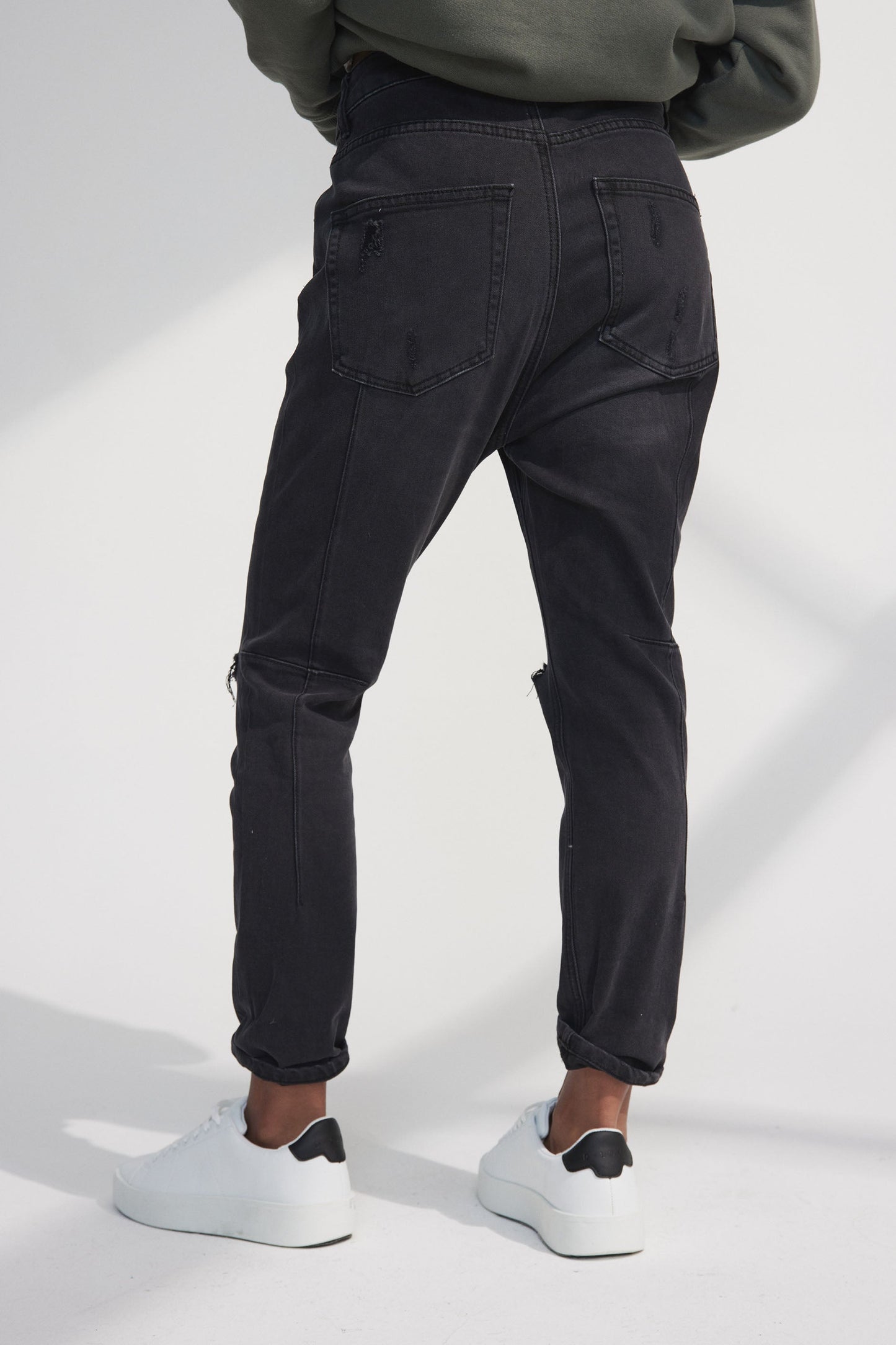 D-Luxe Ripped Boyfriend Jean