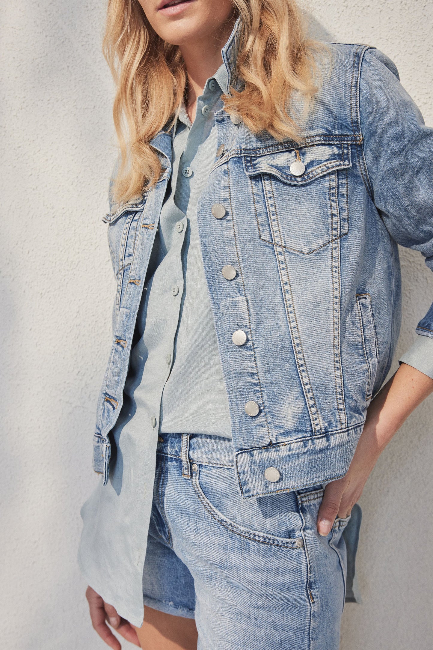 D-Luxe Linen Shirt