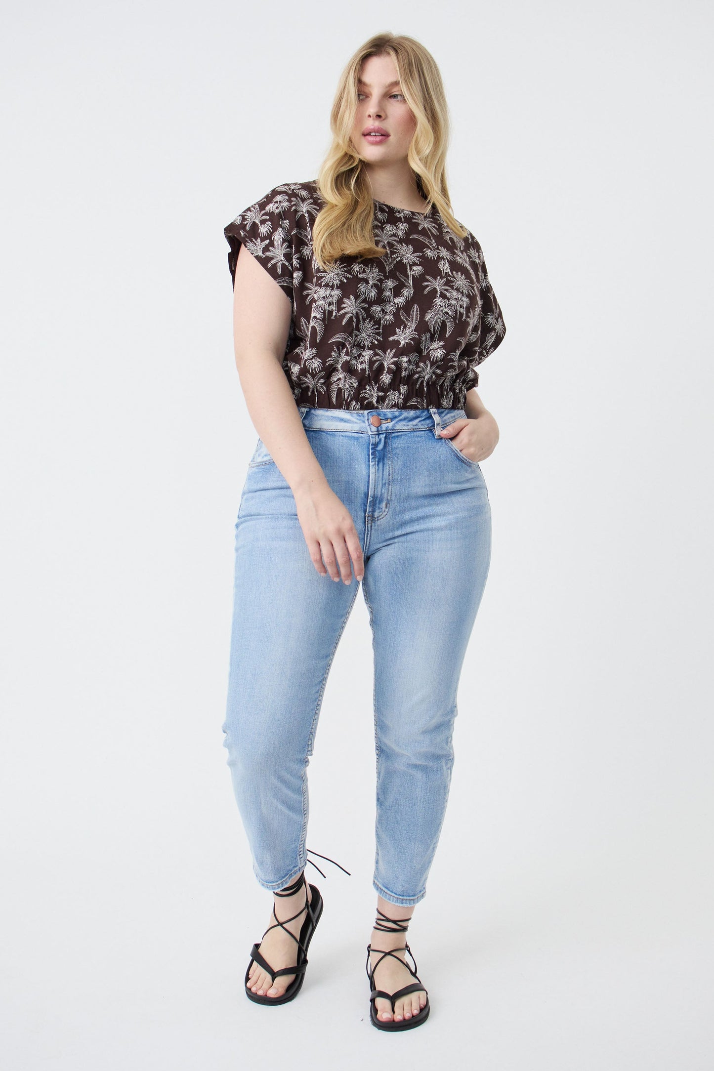 Camilla Crop Top