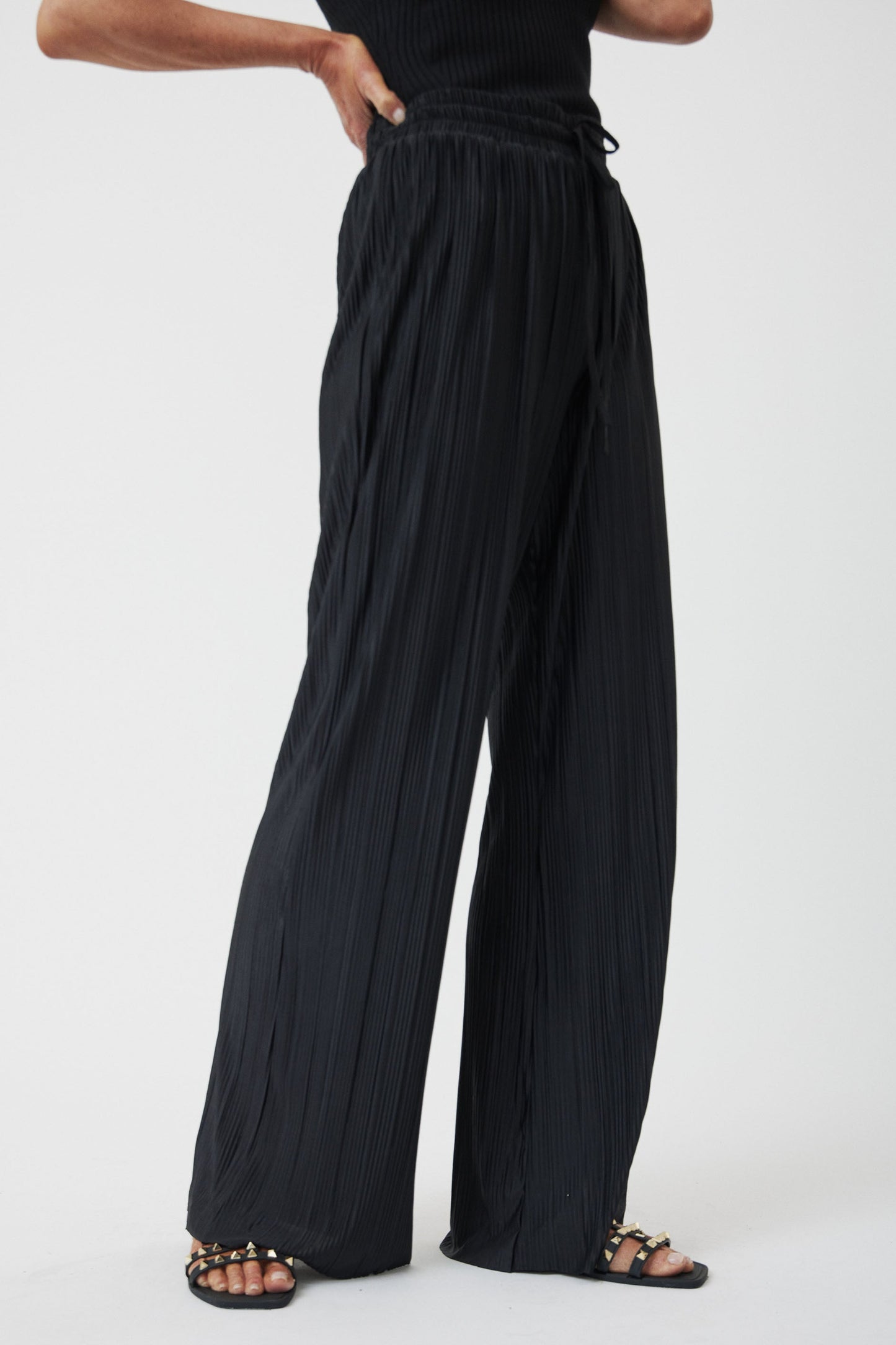 Stacey Plisse Pant