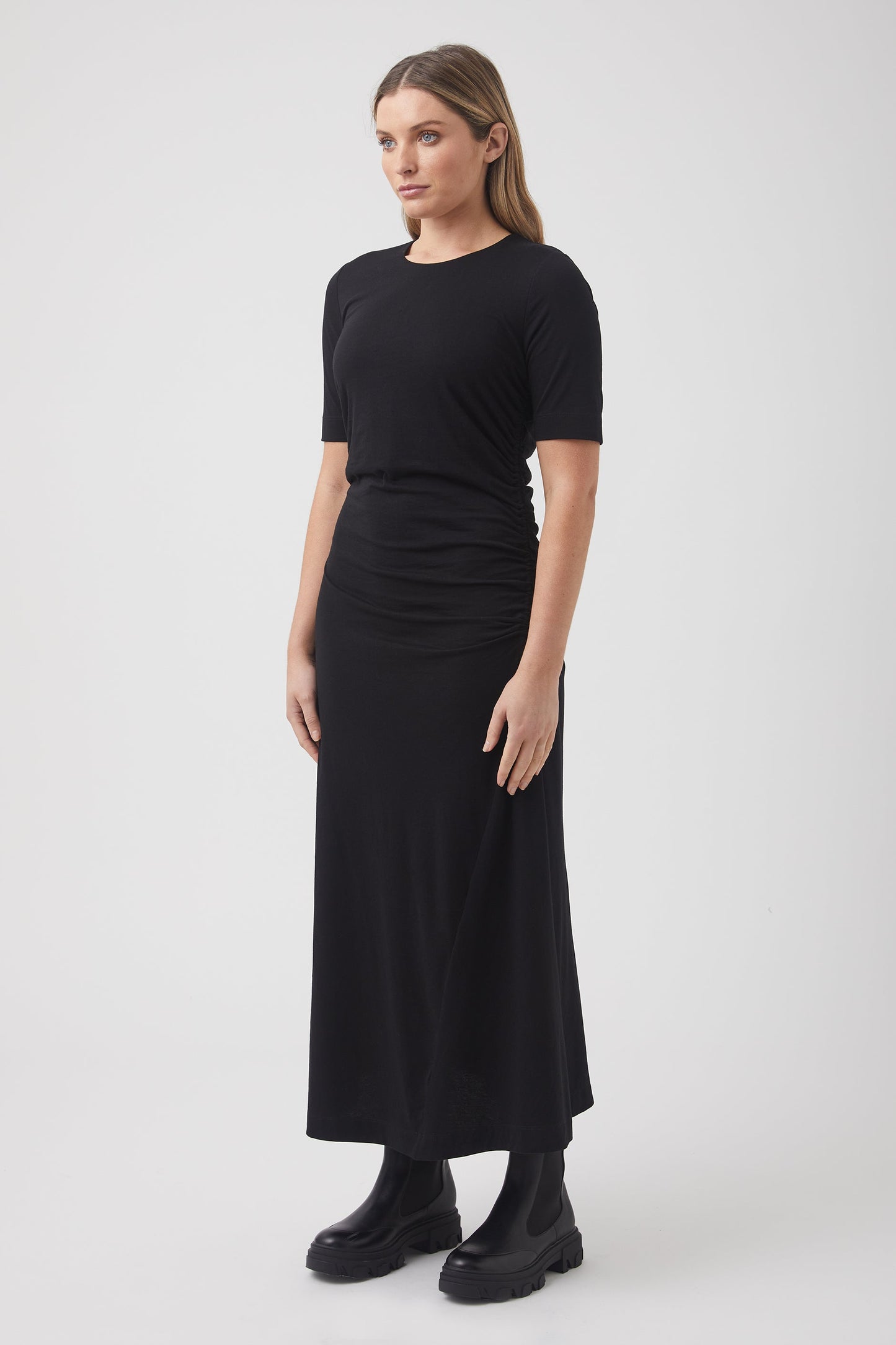 Bronte Short Sleeve Midi Dress