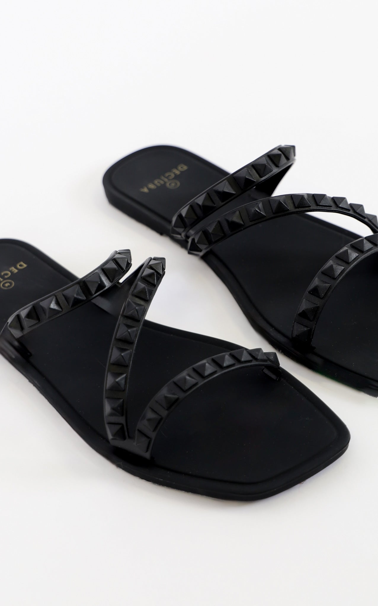 Crossover Jelly Sandal
