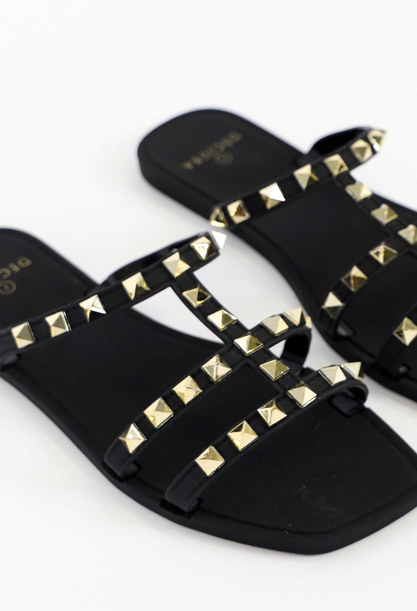 Wilde Square Toe Jelly Slide