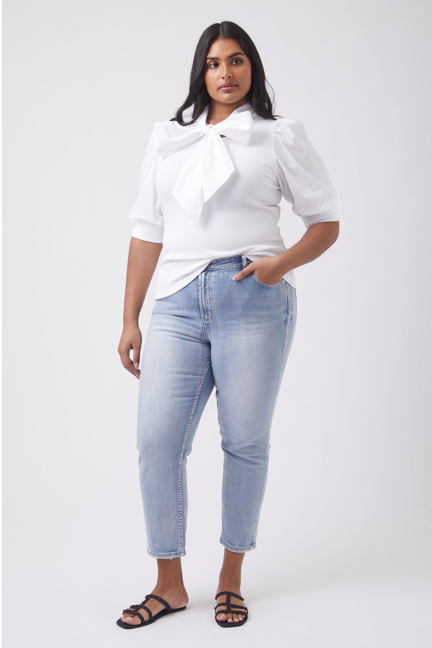 Cara Tie Front Top