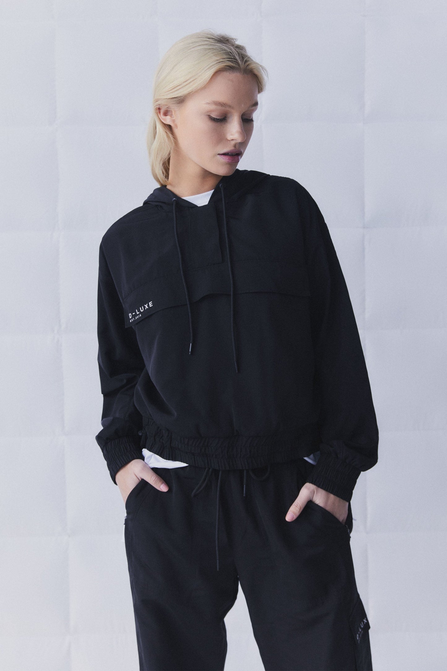 D-Luxe Cropped Hoodie