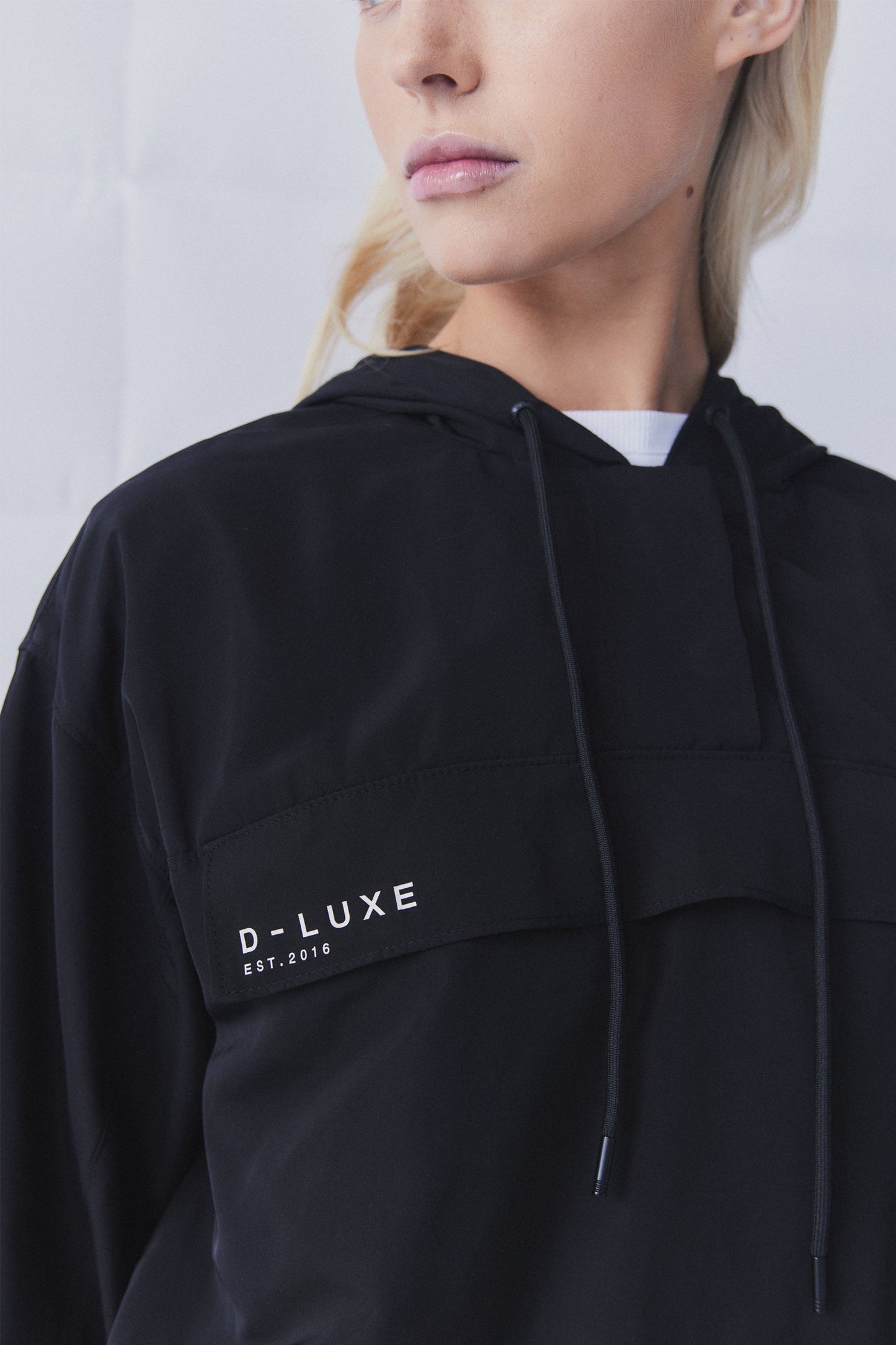 D-Luxe Cropped Hoodie