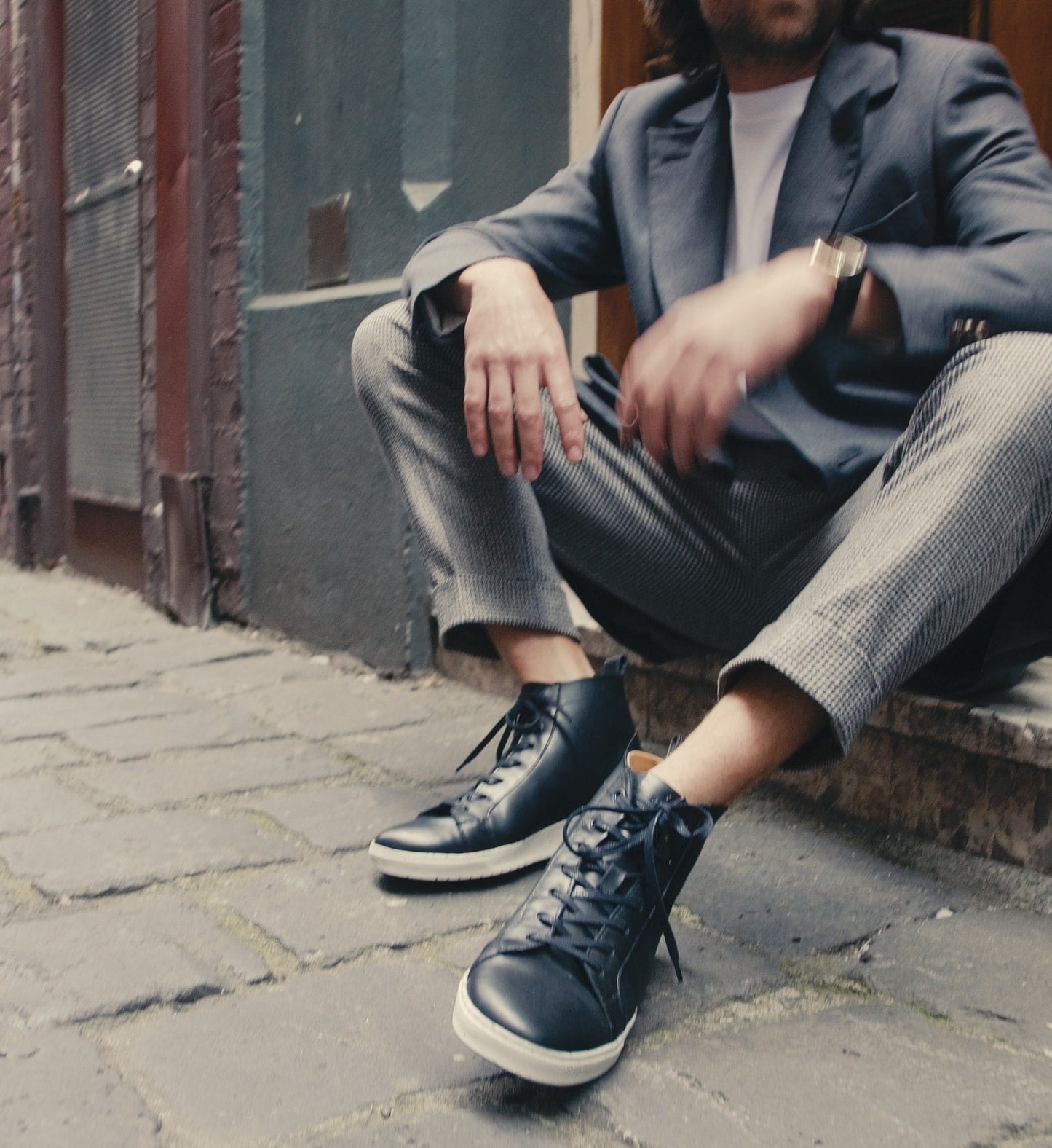 Fermium Black Leather Sneakers