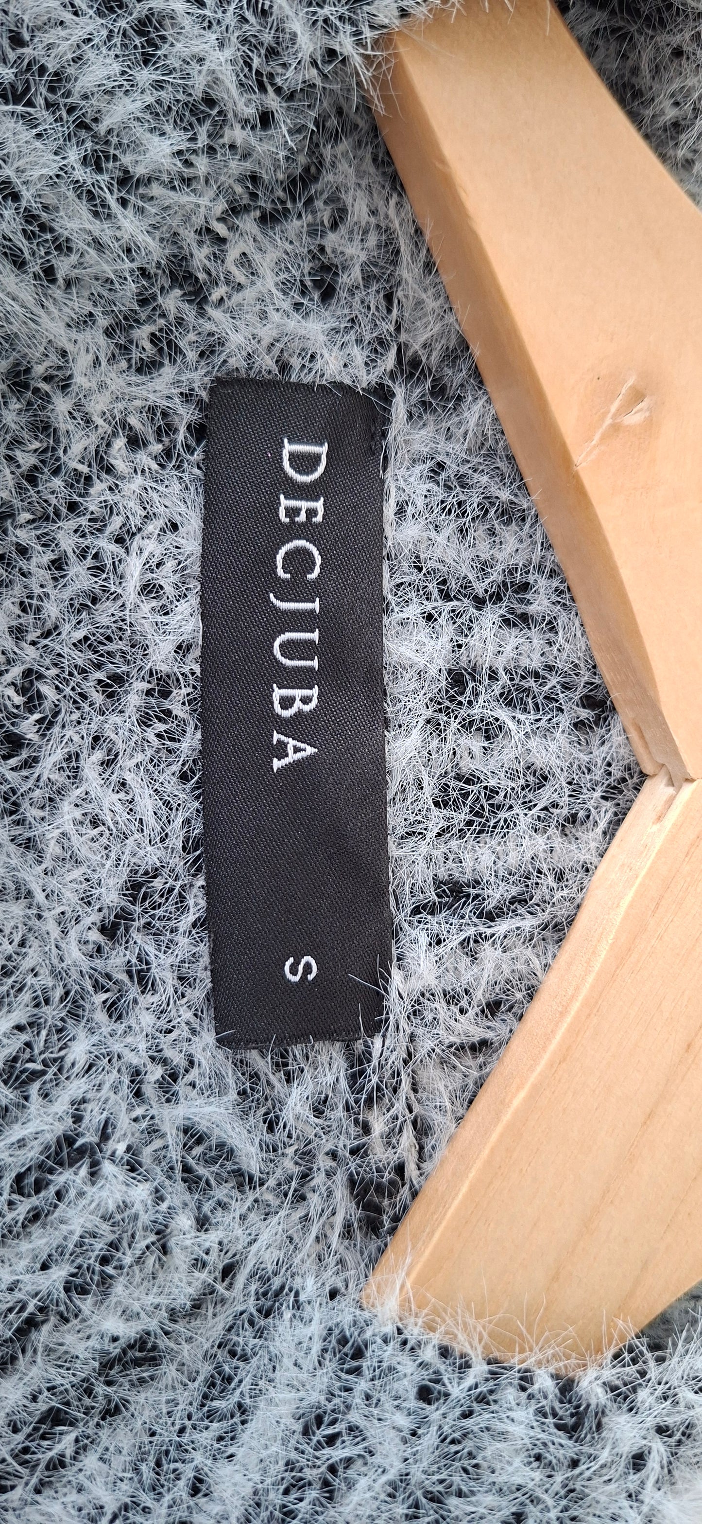 24346