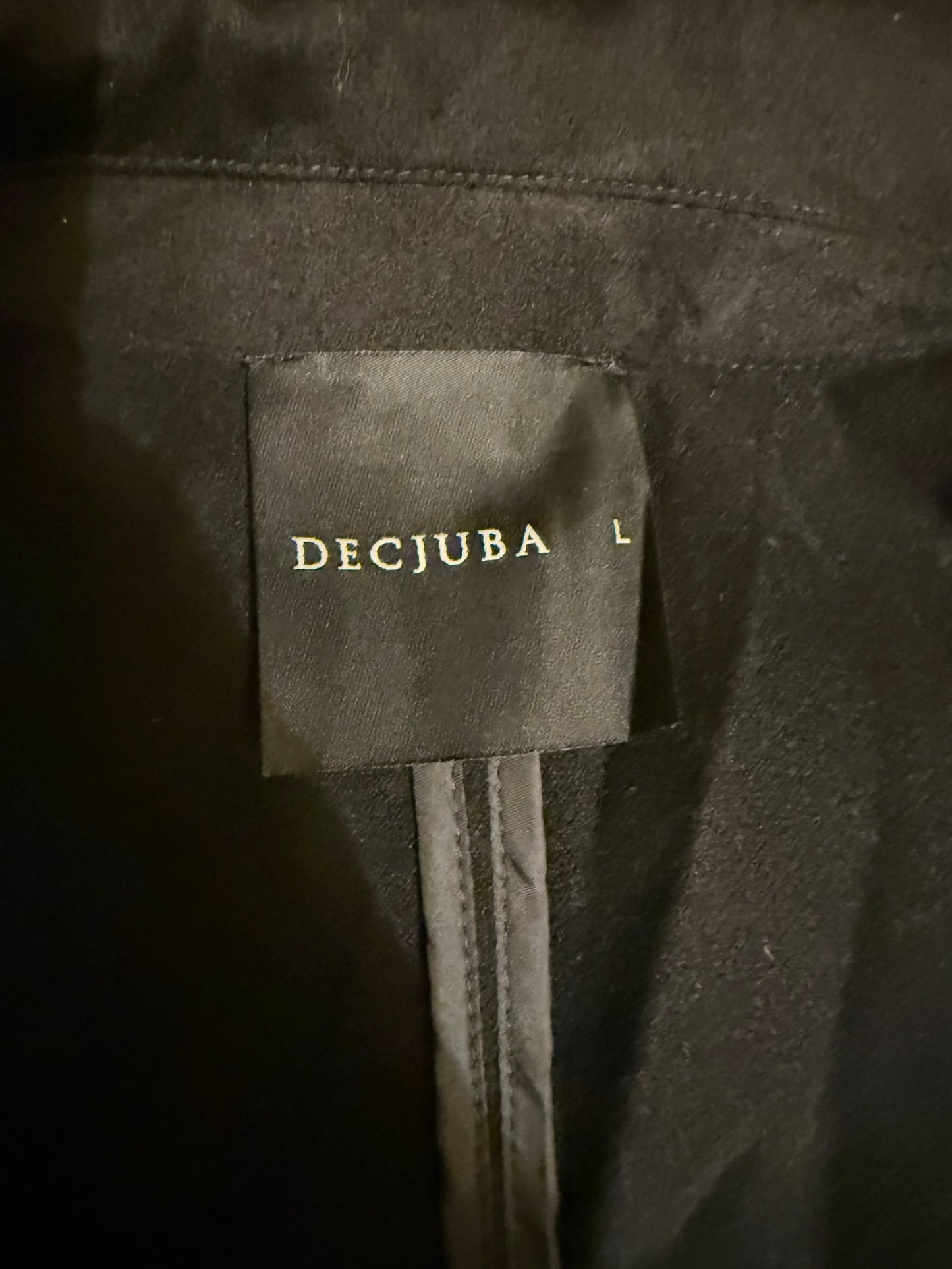 122366