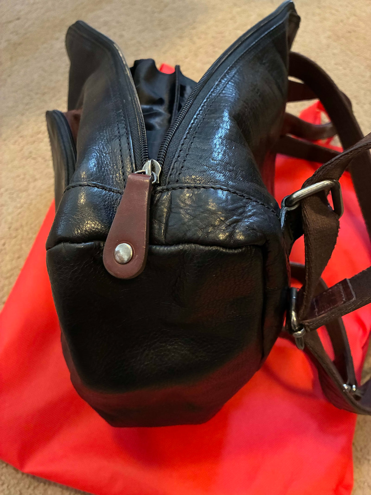 211166