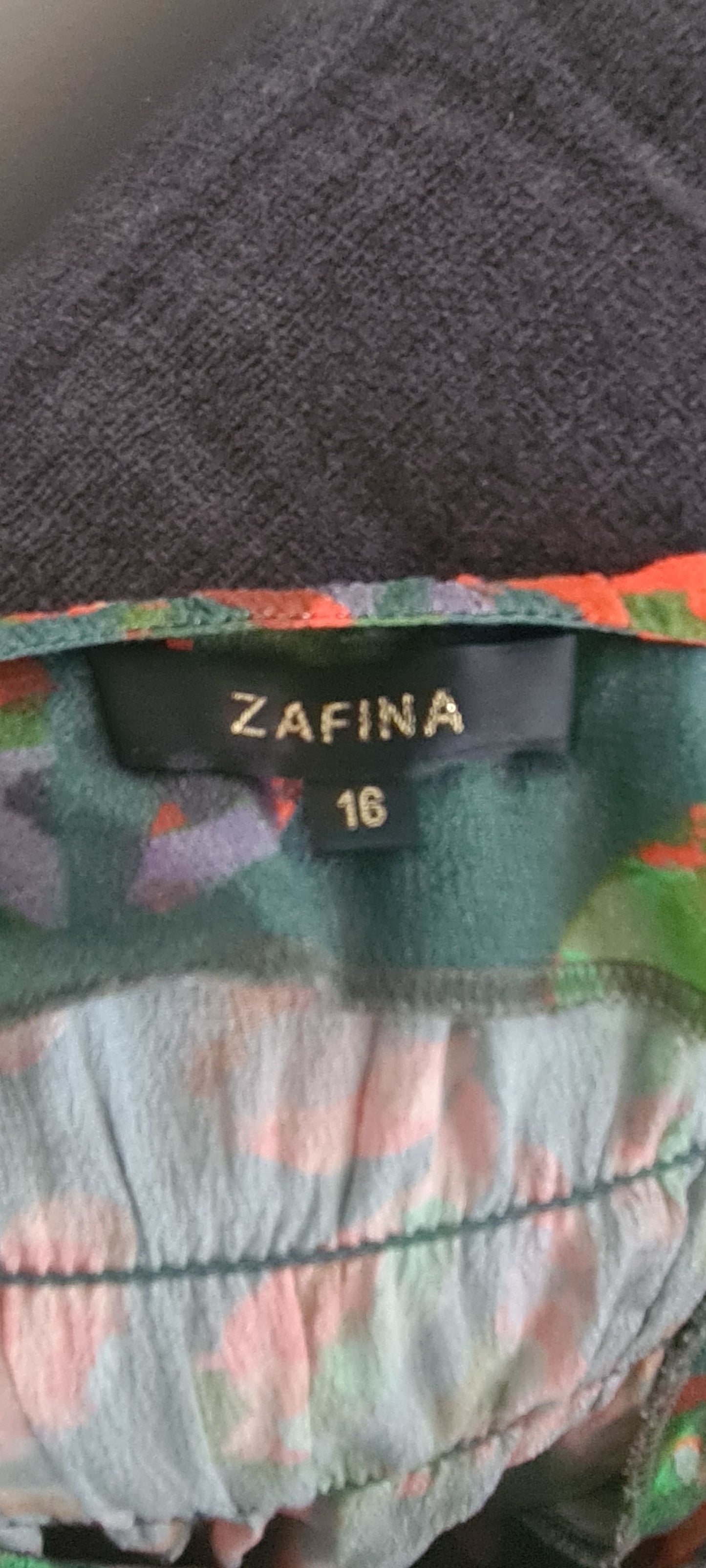 124967