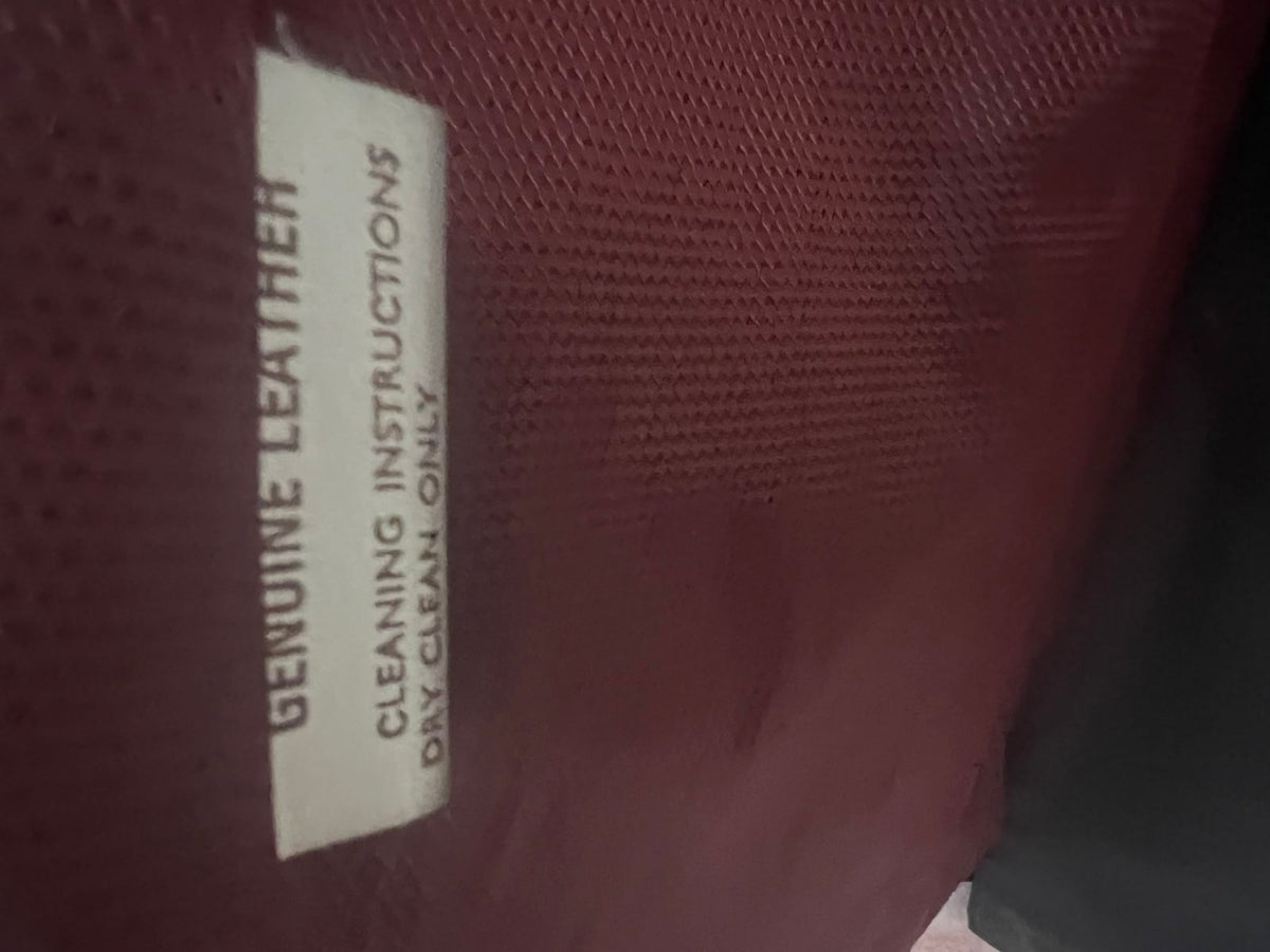 104798