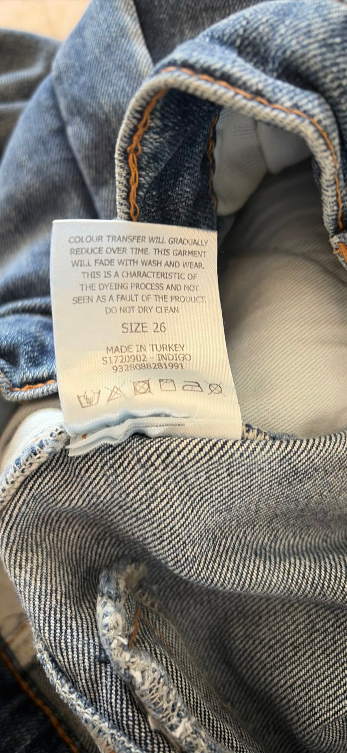 215749