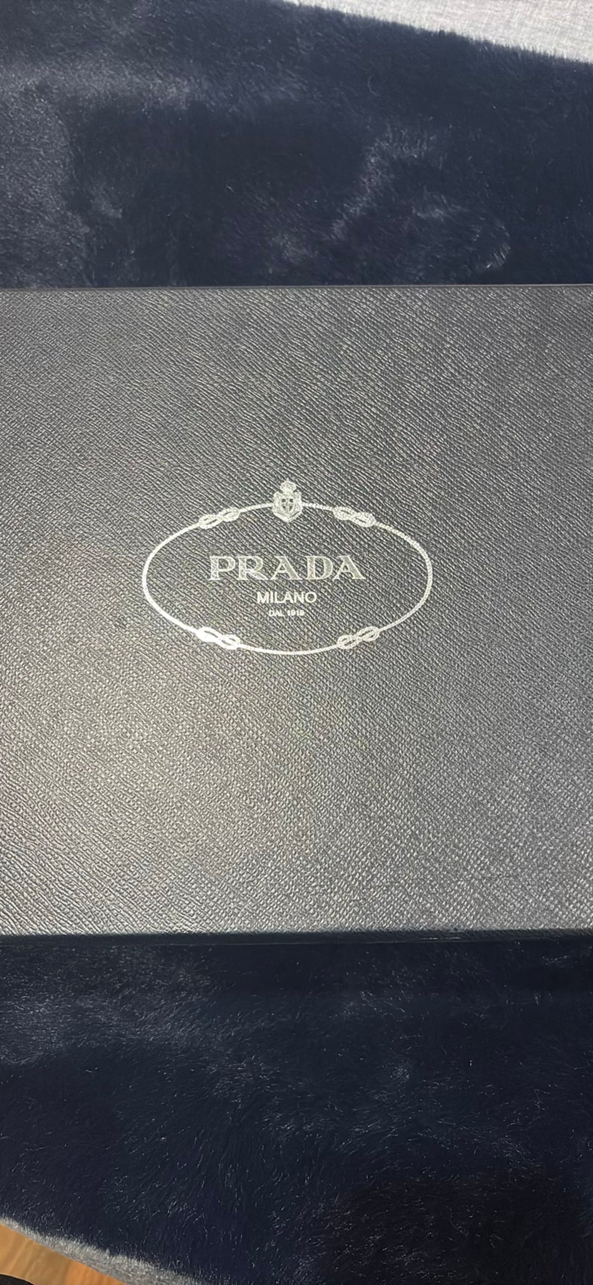 215792