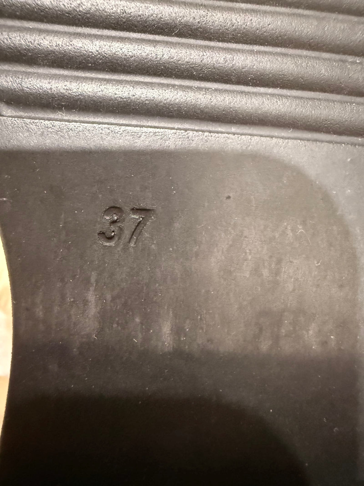 225459