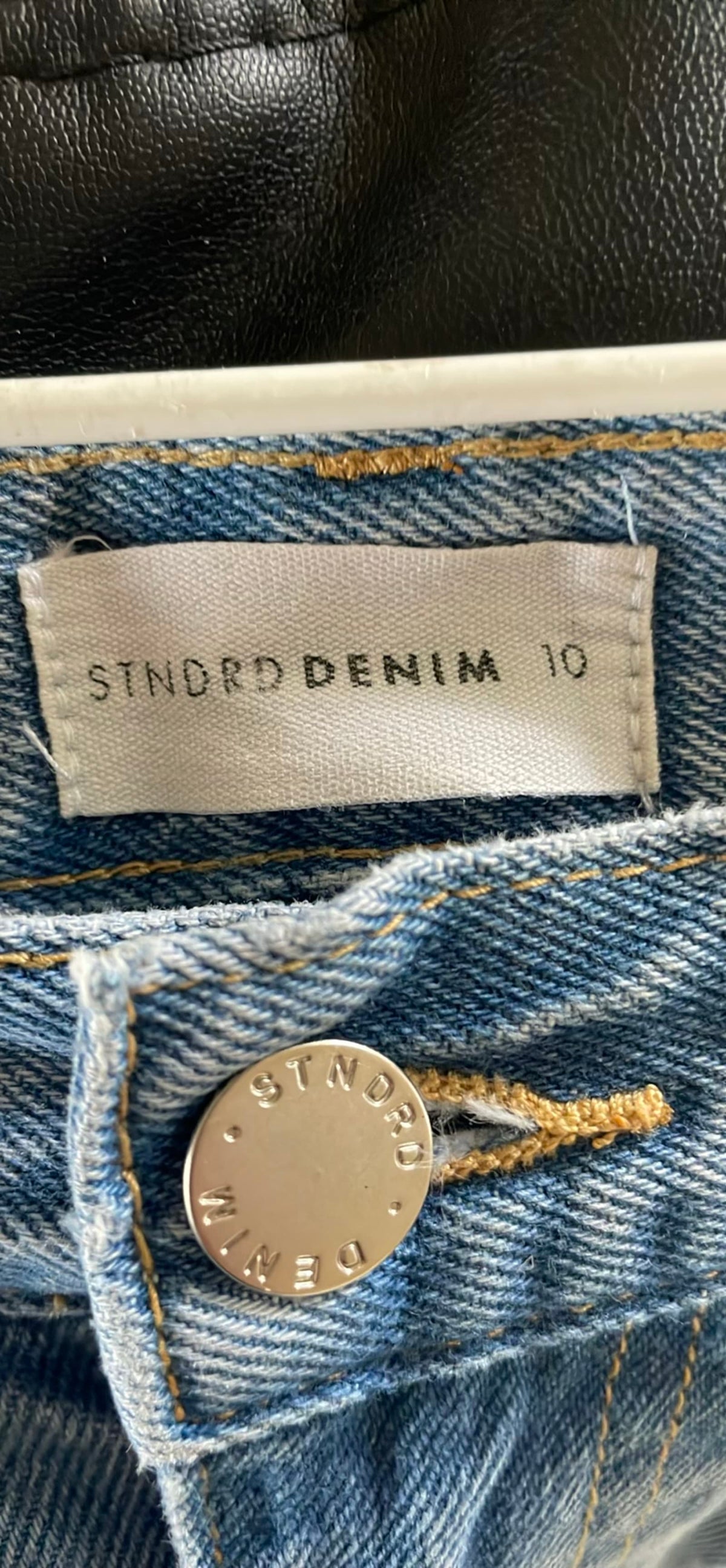222694