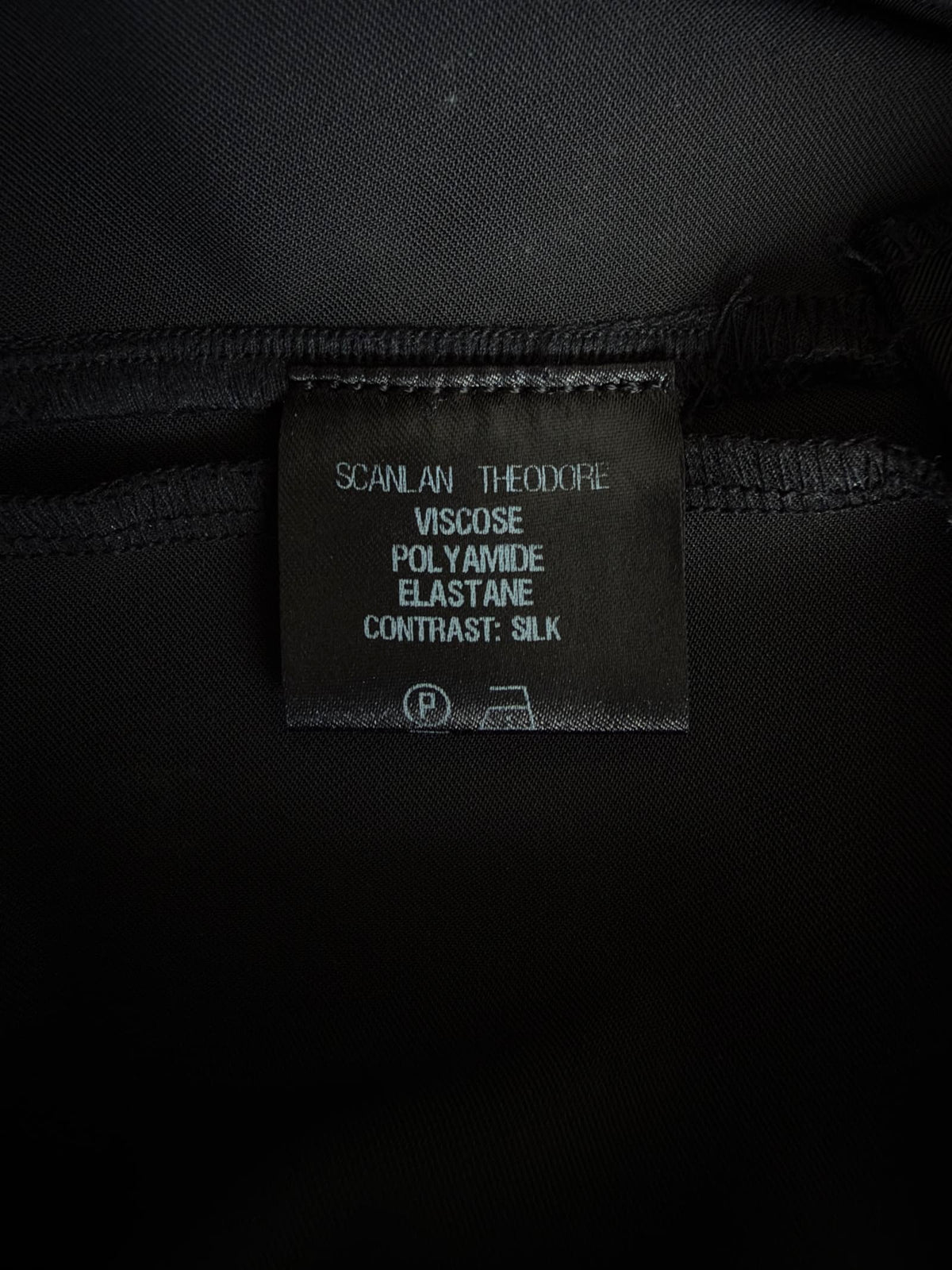 136407