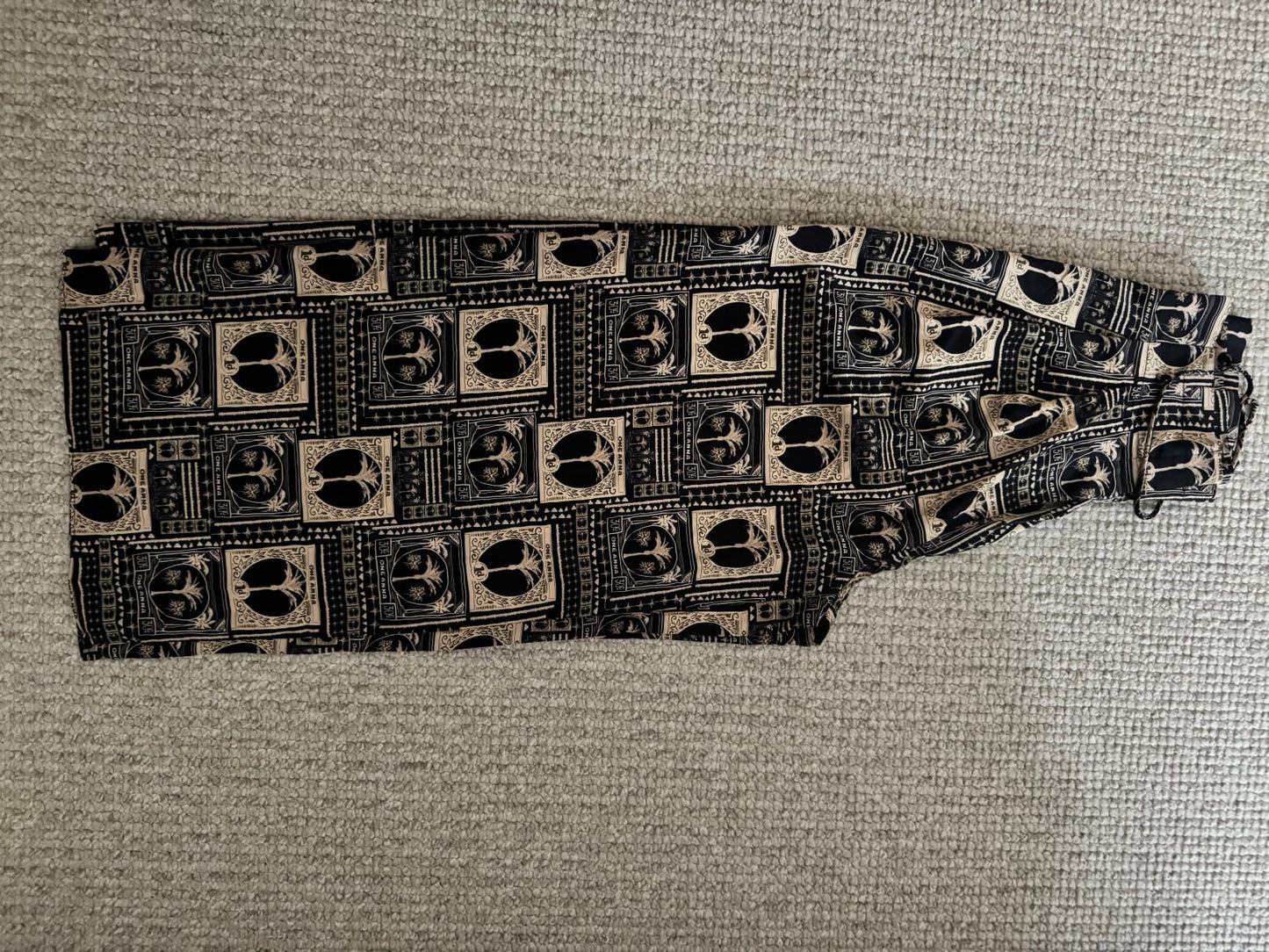 128691