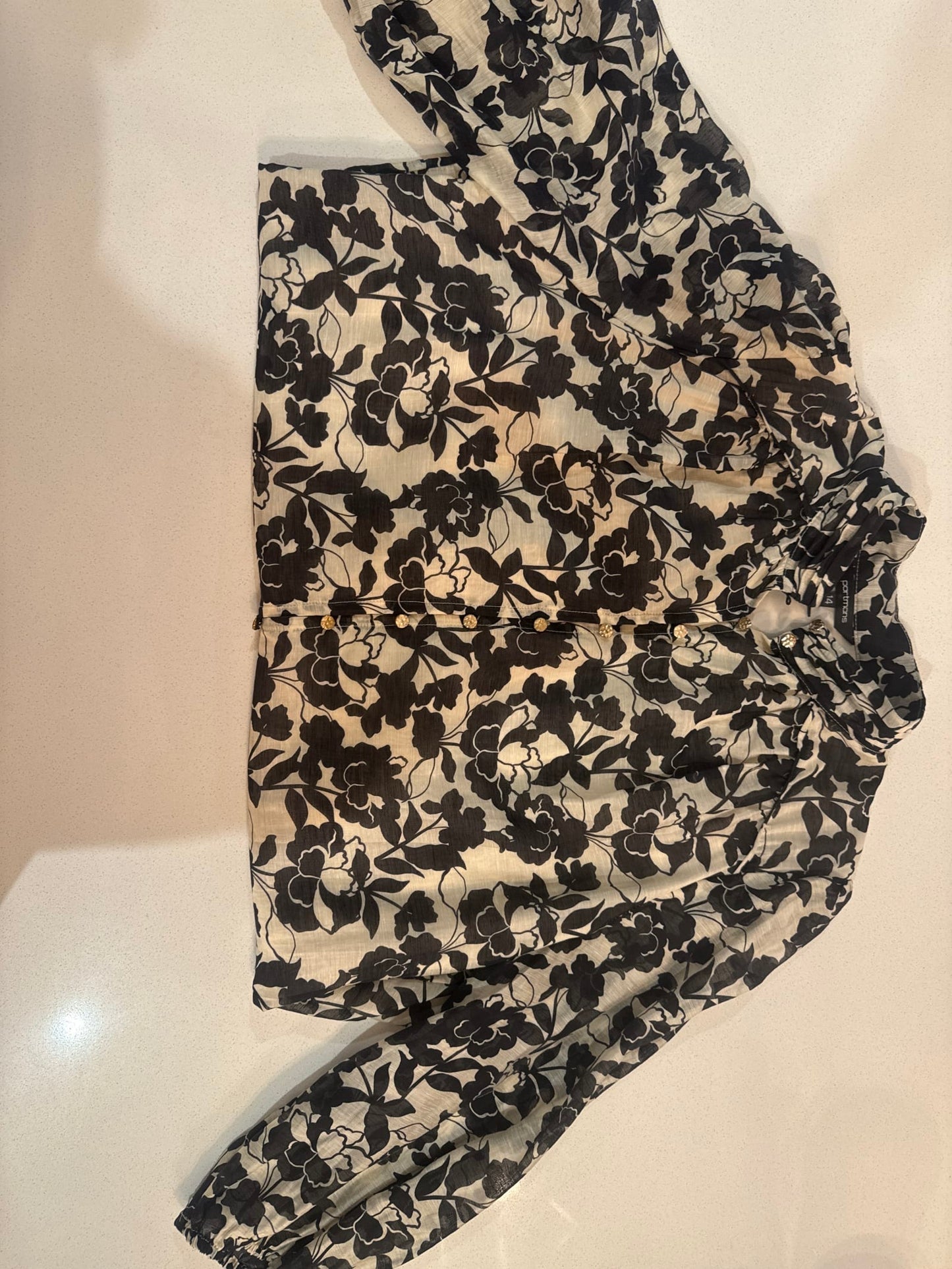 28700