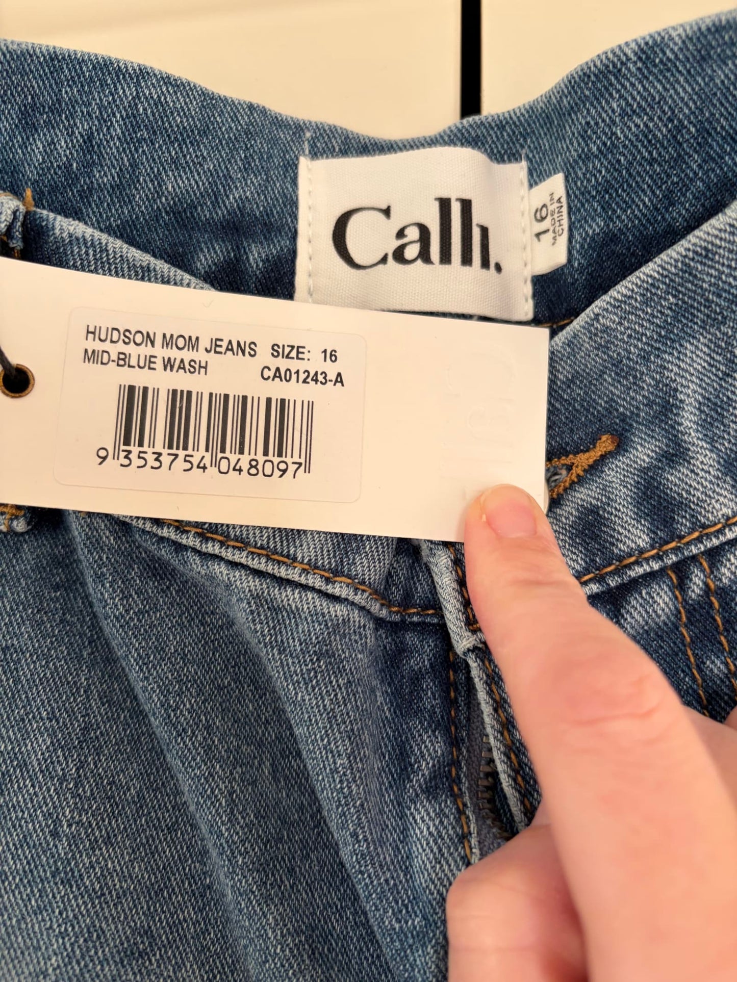 174744