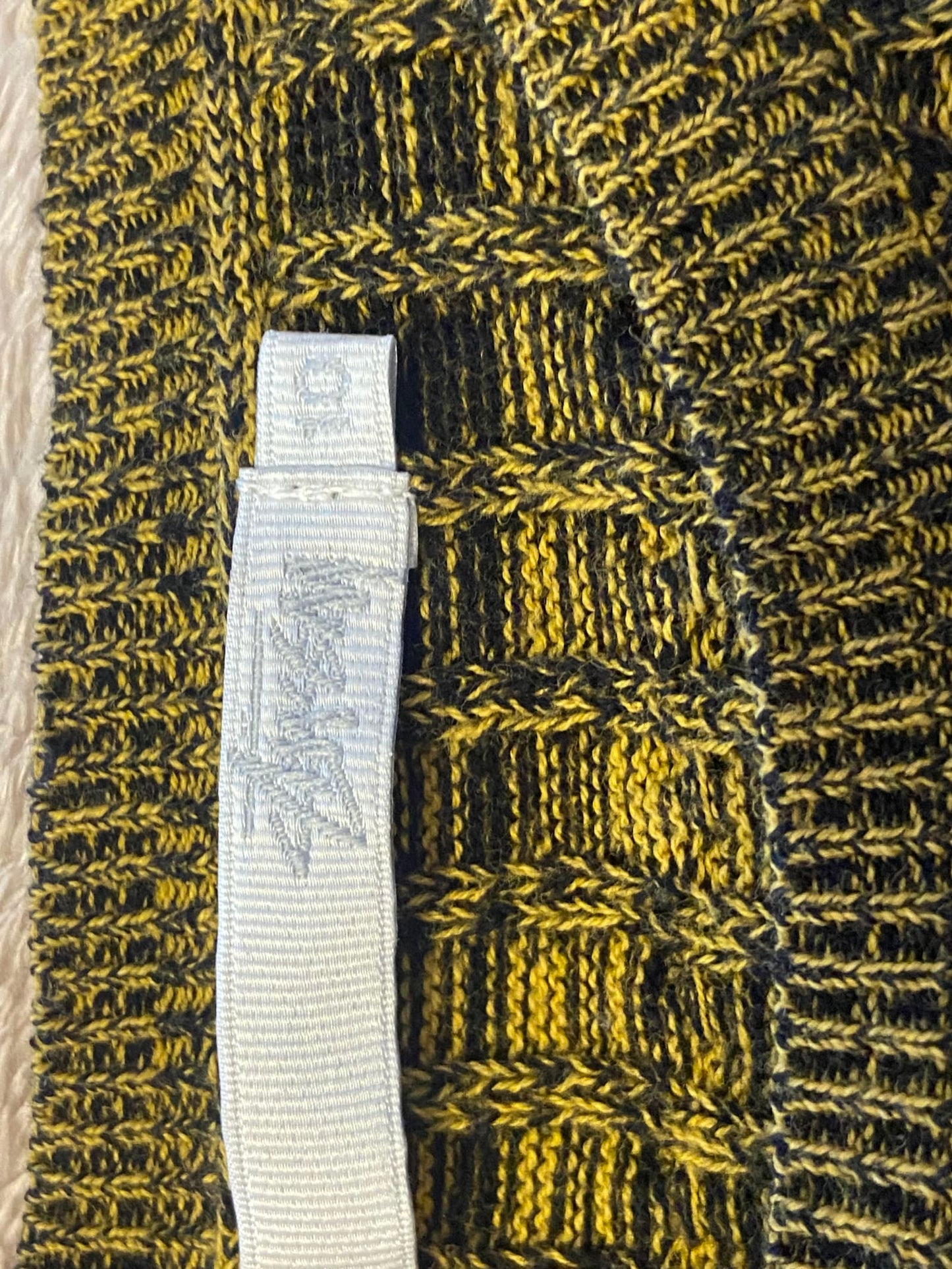 164504