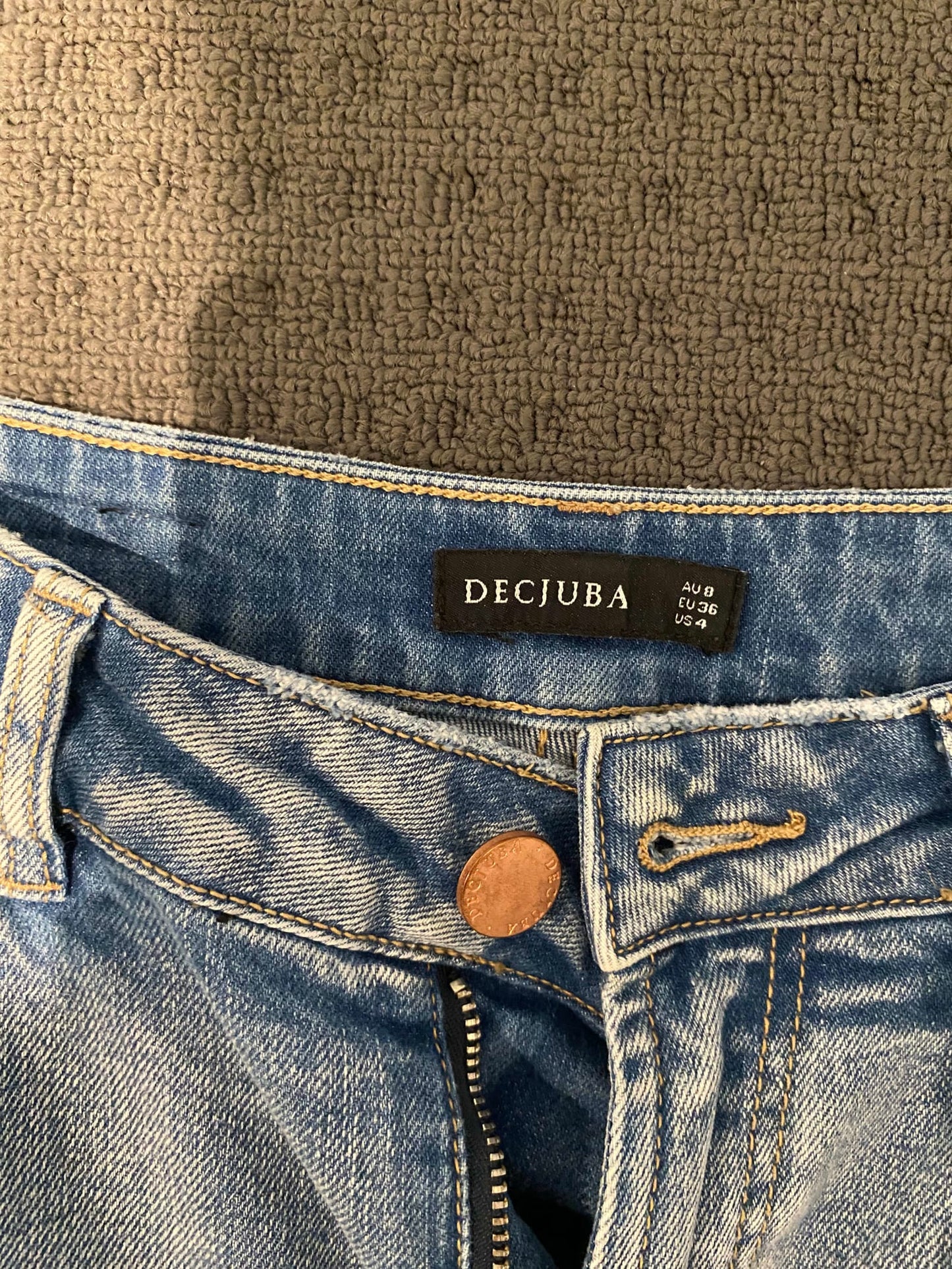 108779
