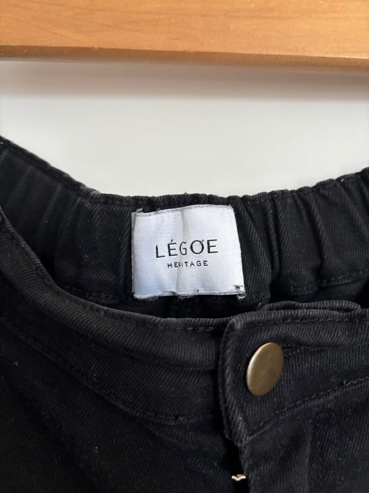 95643