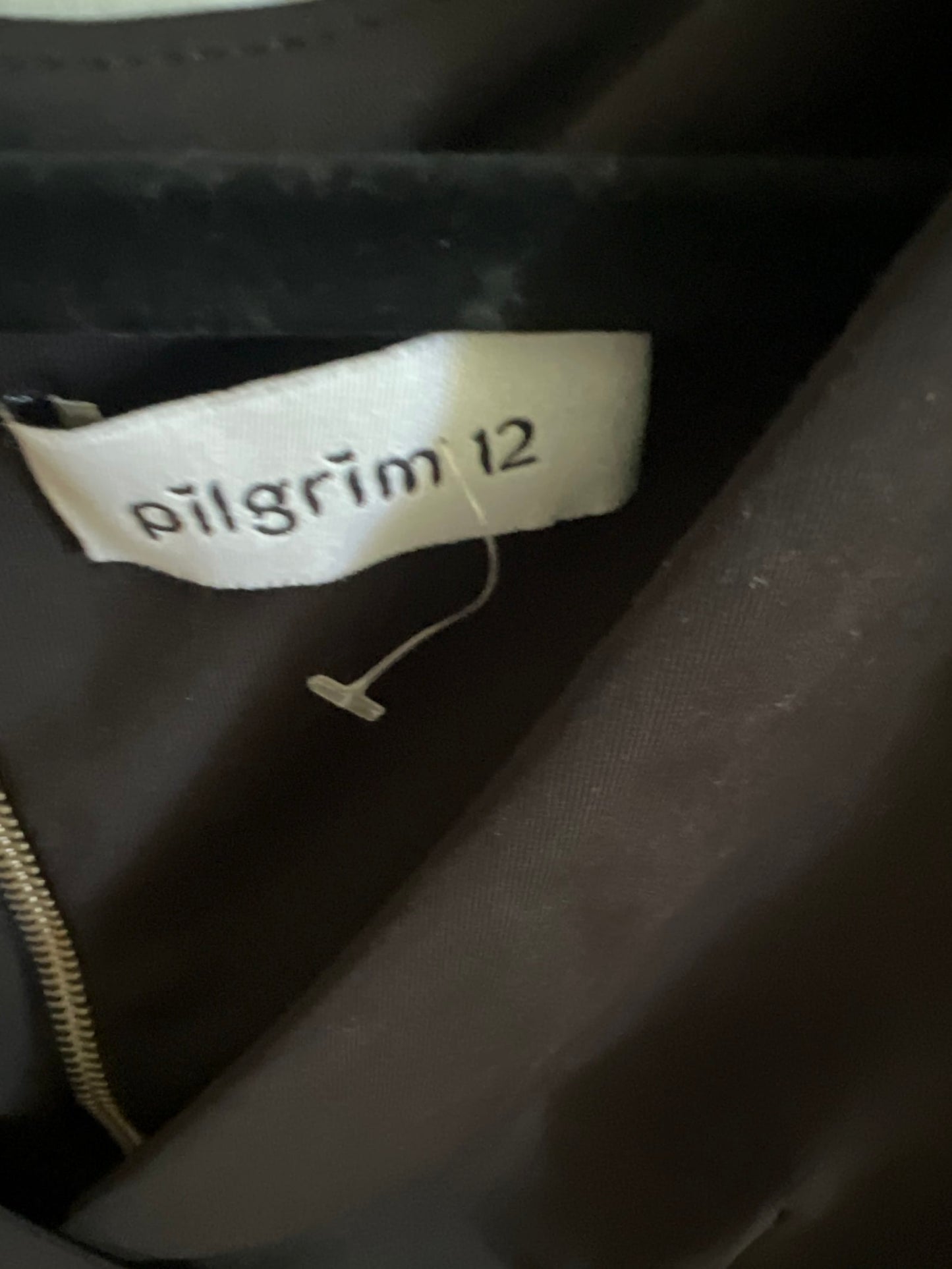 163985