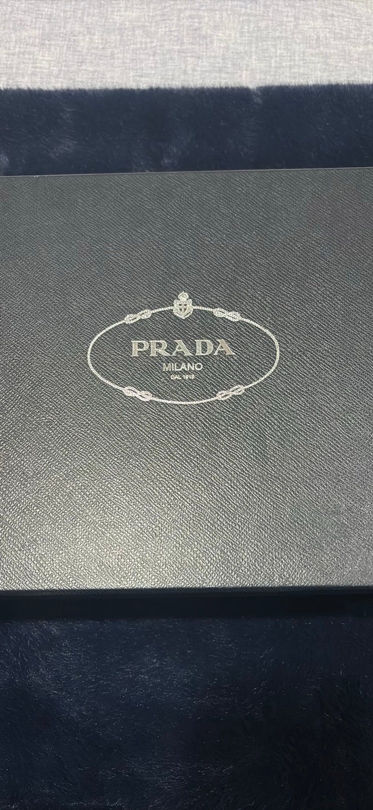 215804