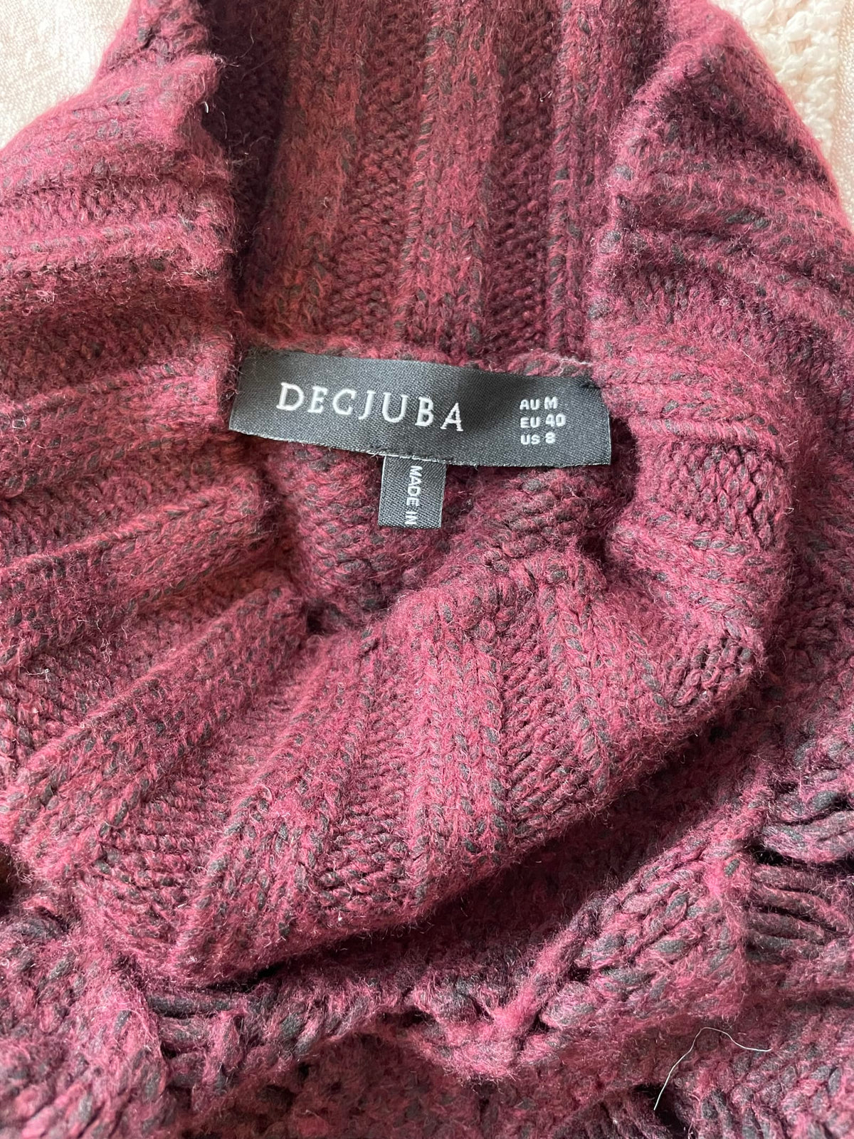 216453