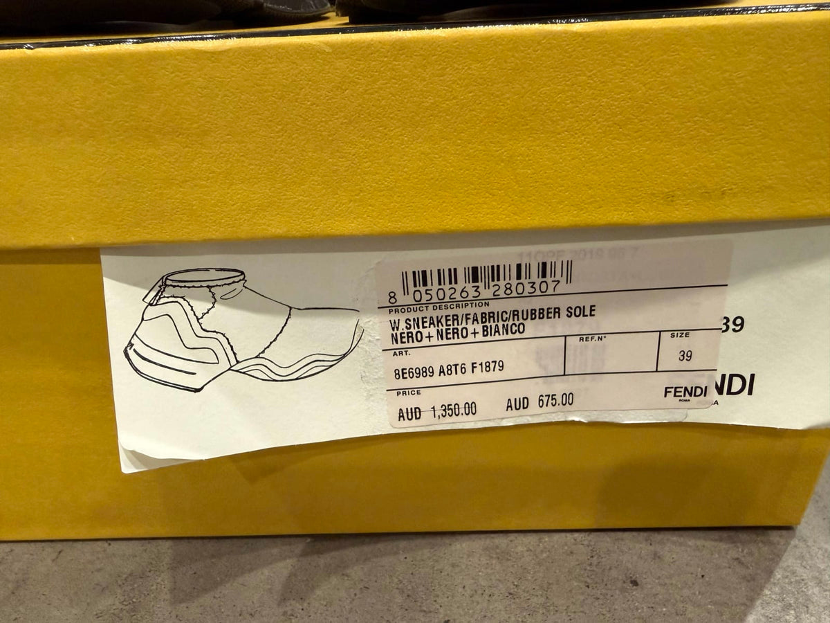 212810