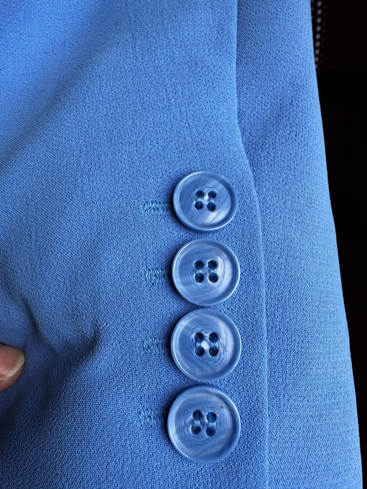 219583