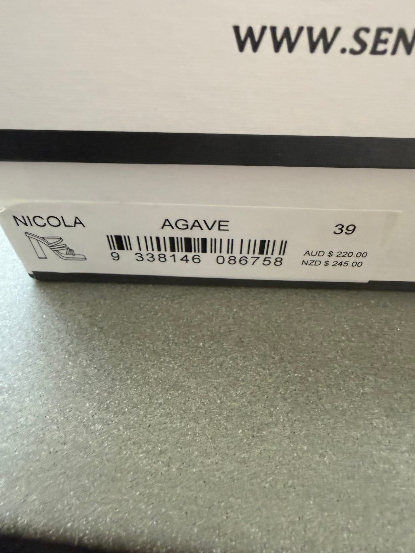 126353