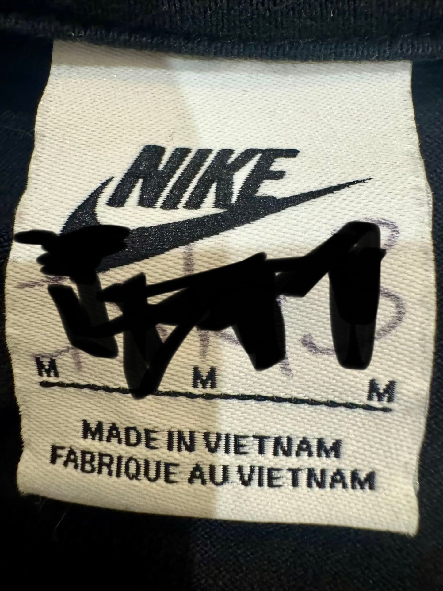 75437