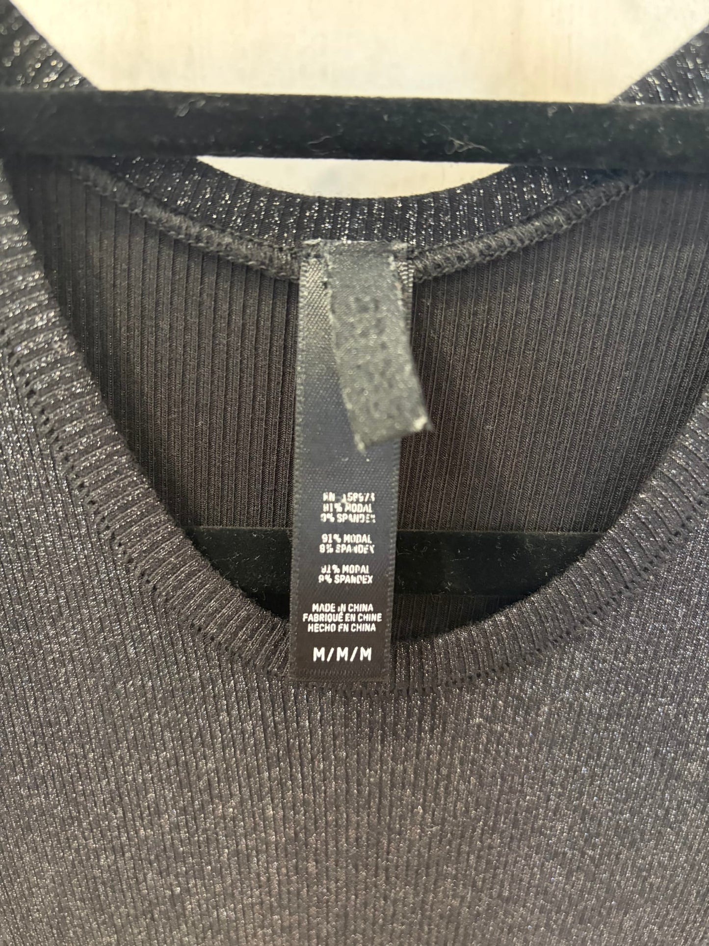 106081