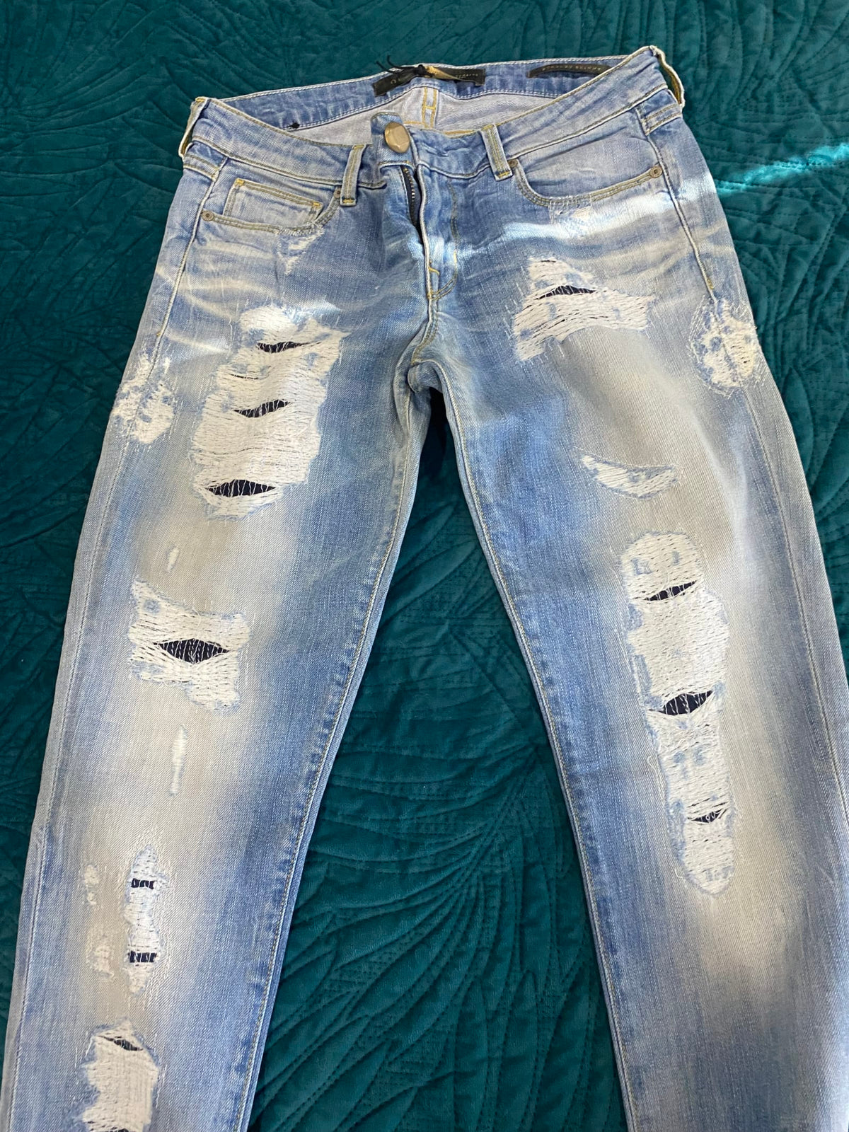 176942