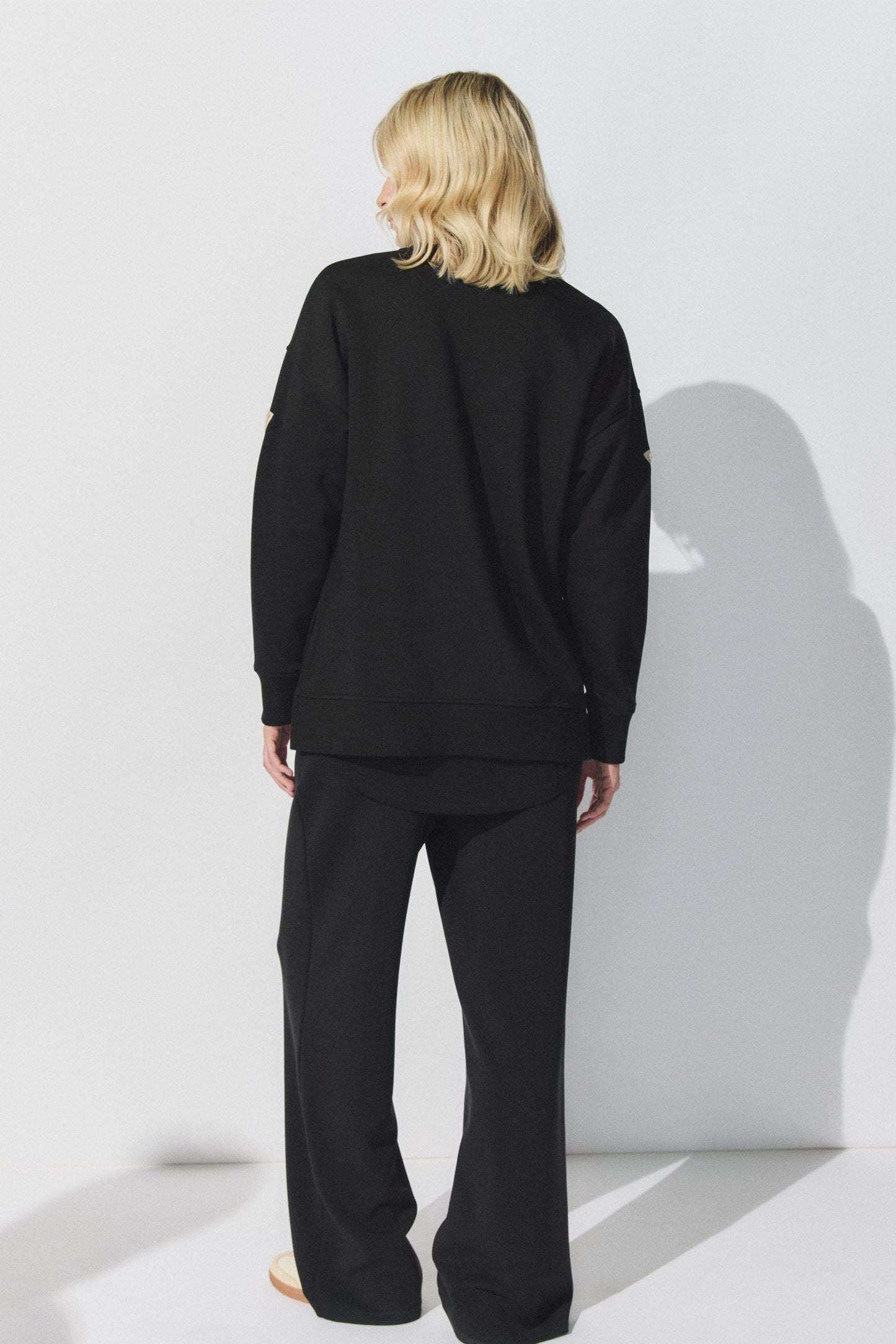 D-Luxe Boucle Logo Sweat