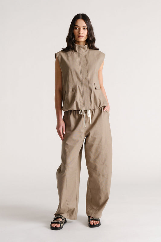 D-Luxe Linen Blend Barrel Pant