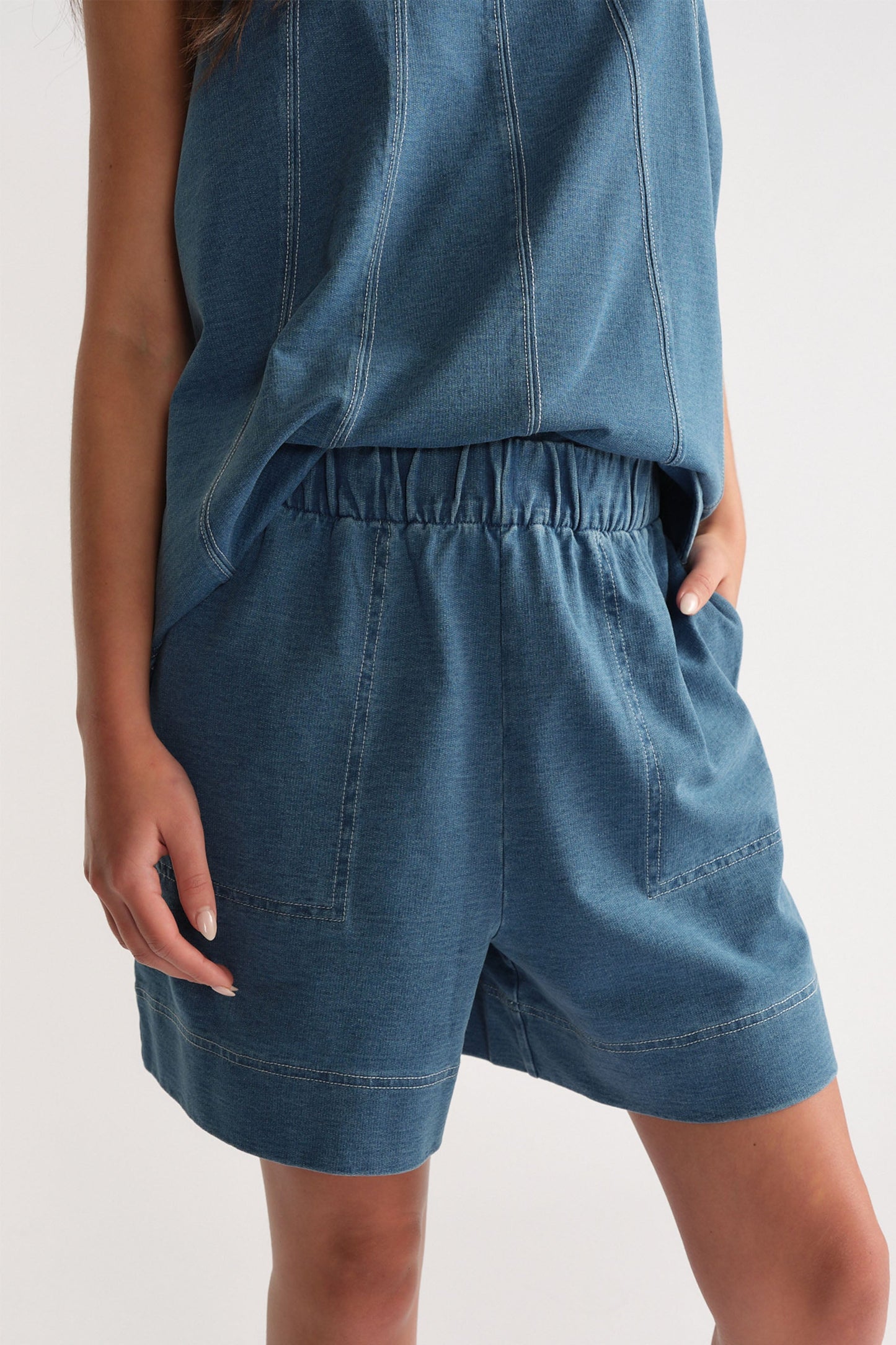 D-Luxe Pocket Short