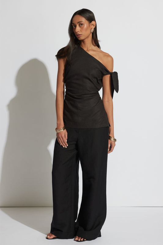 Serafina Tip Shoulder Top