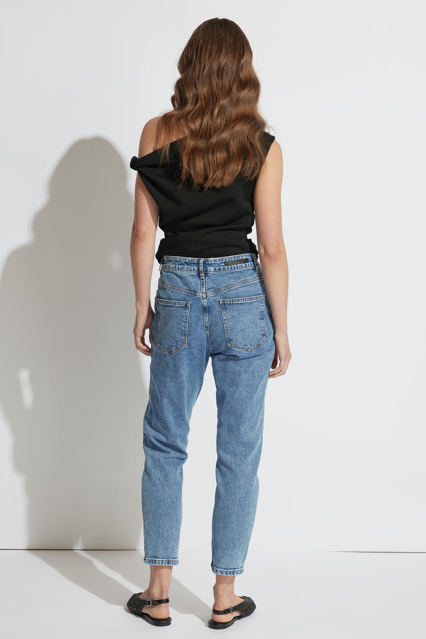 Alexa Girlfriend Jean