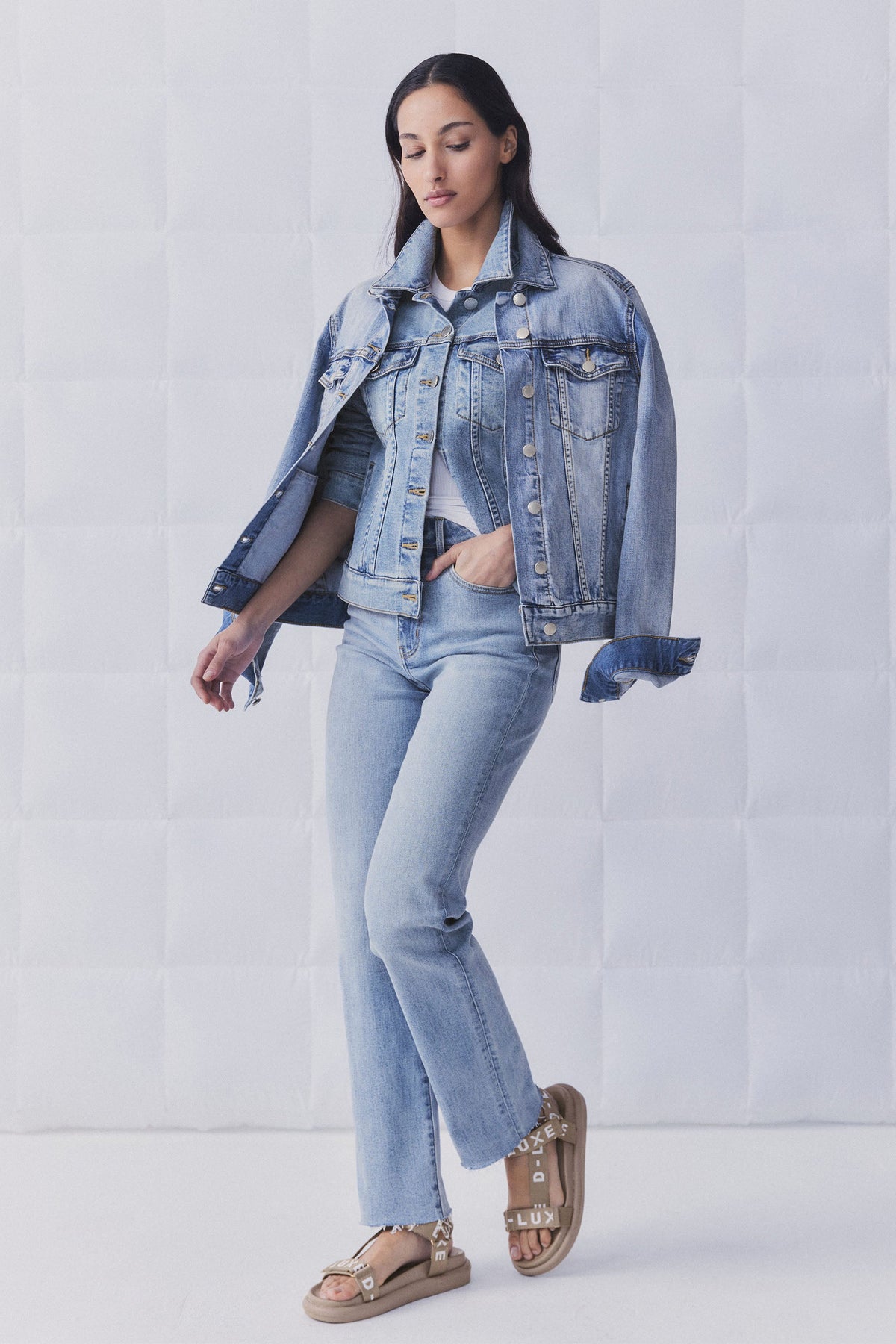 D-Luxe Straight Leg Jean