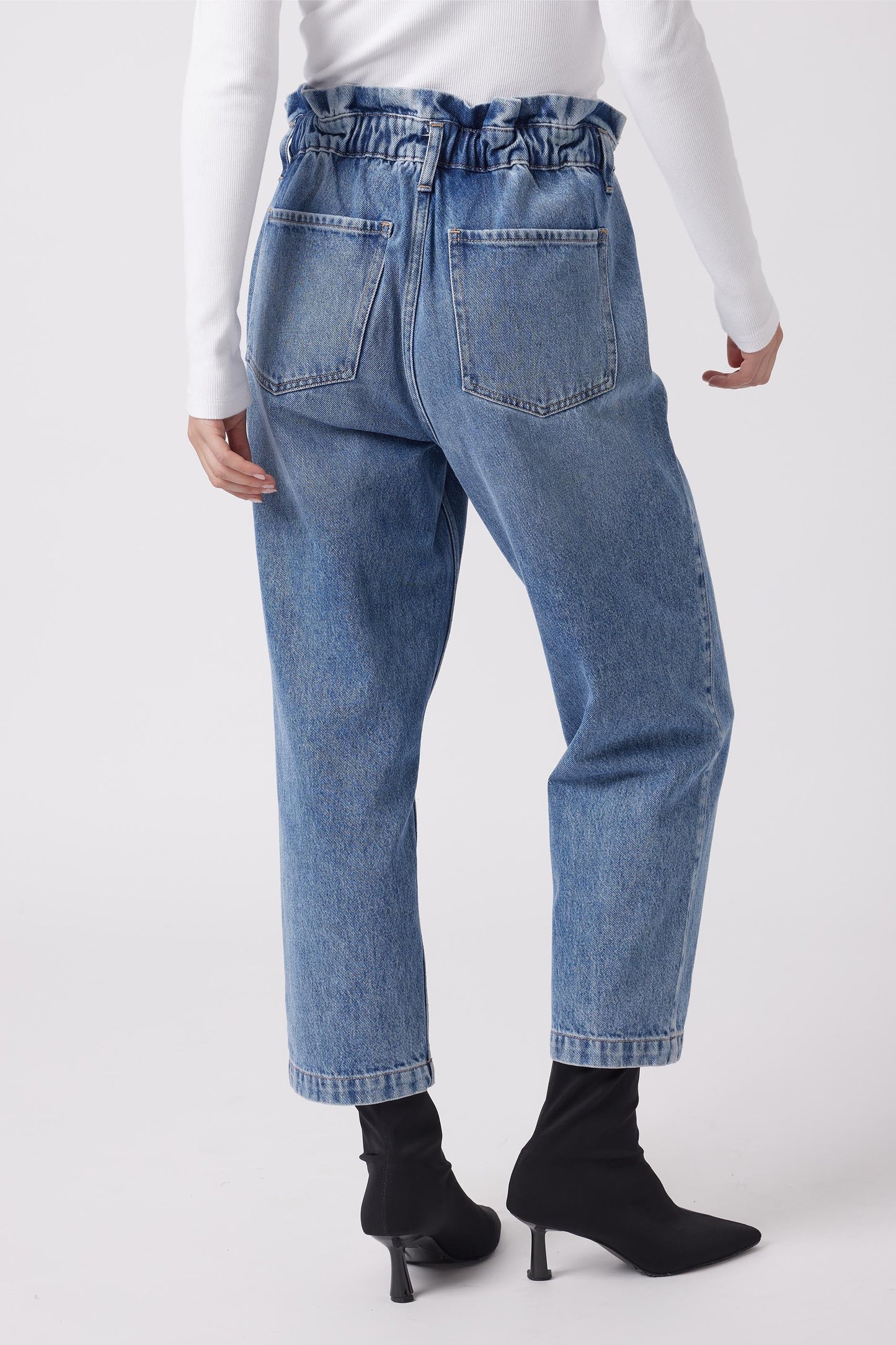 Amy Slouch Jean