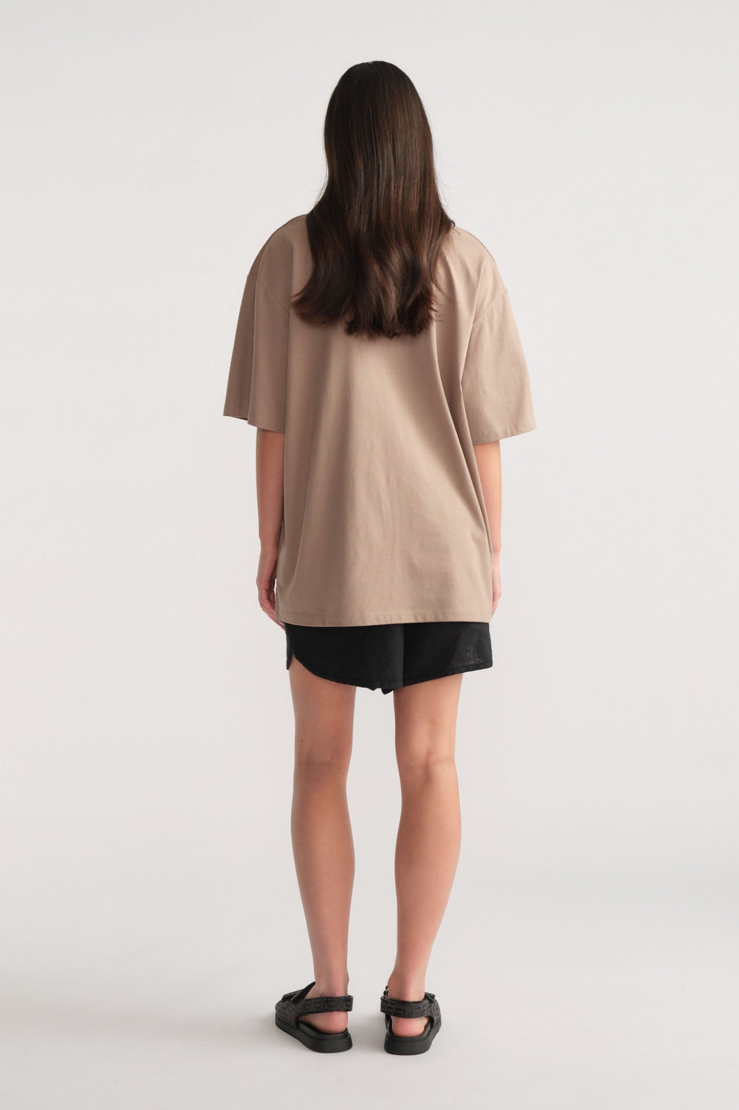 D-Luxe Distressed Logo Tee