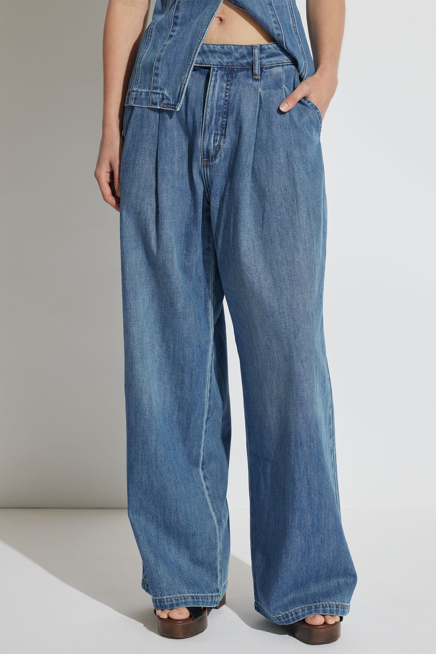 Kelly Pleated Jean